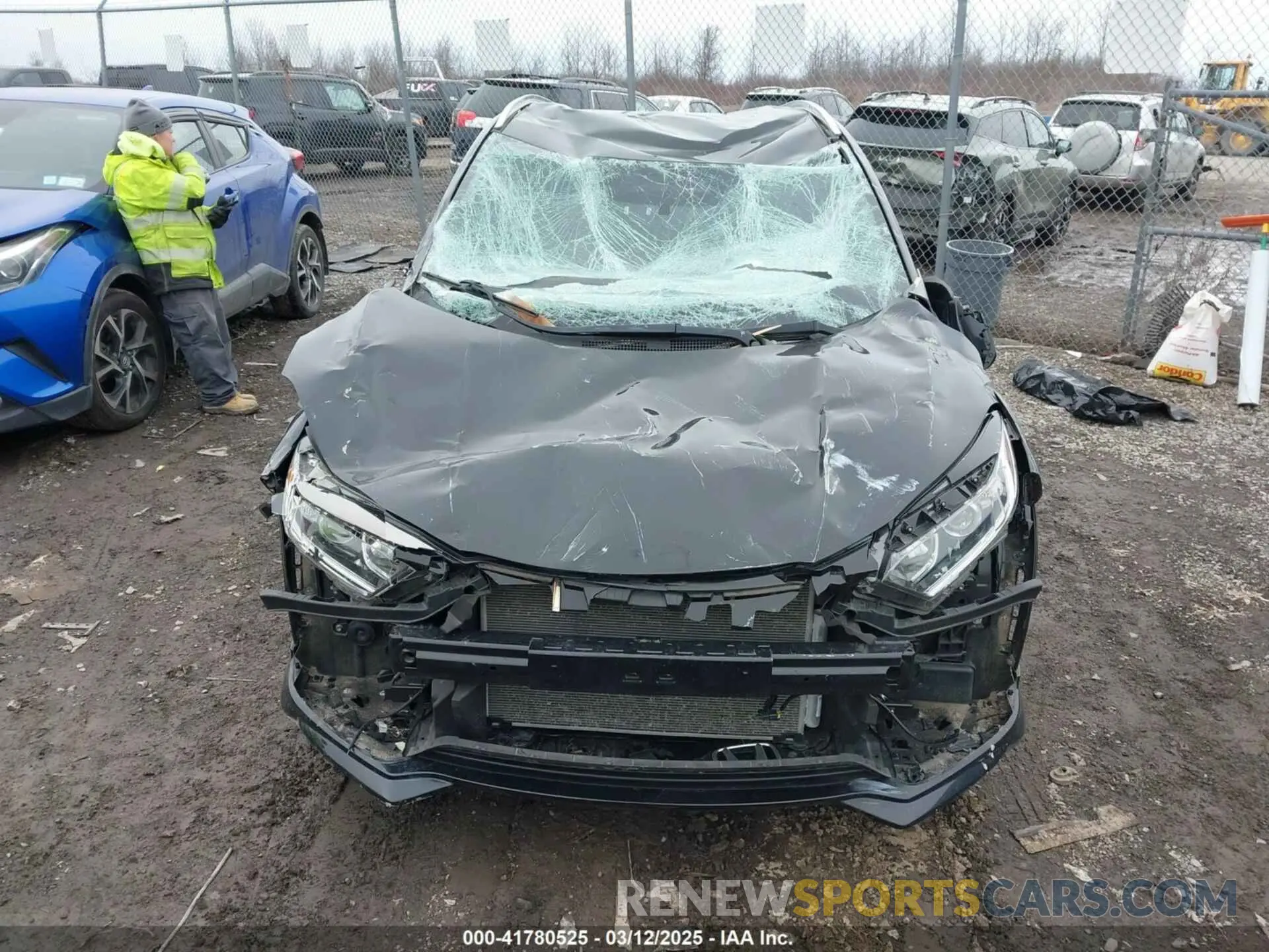 12 Photograph of a damaged car 3CZRU5H18KG706924 HONDA HR-V 2019