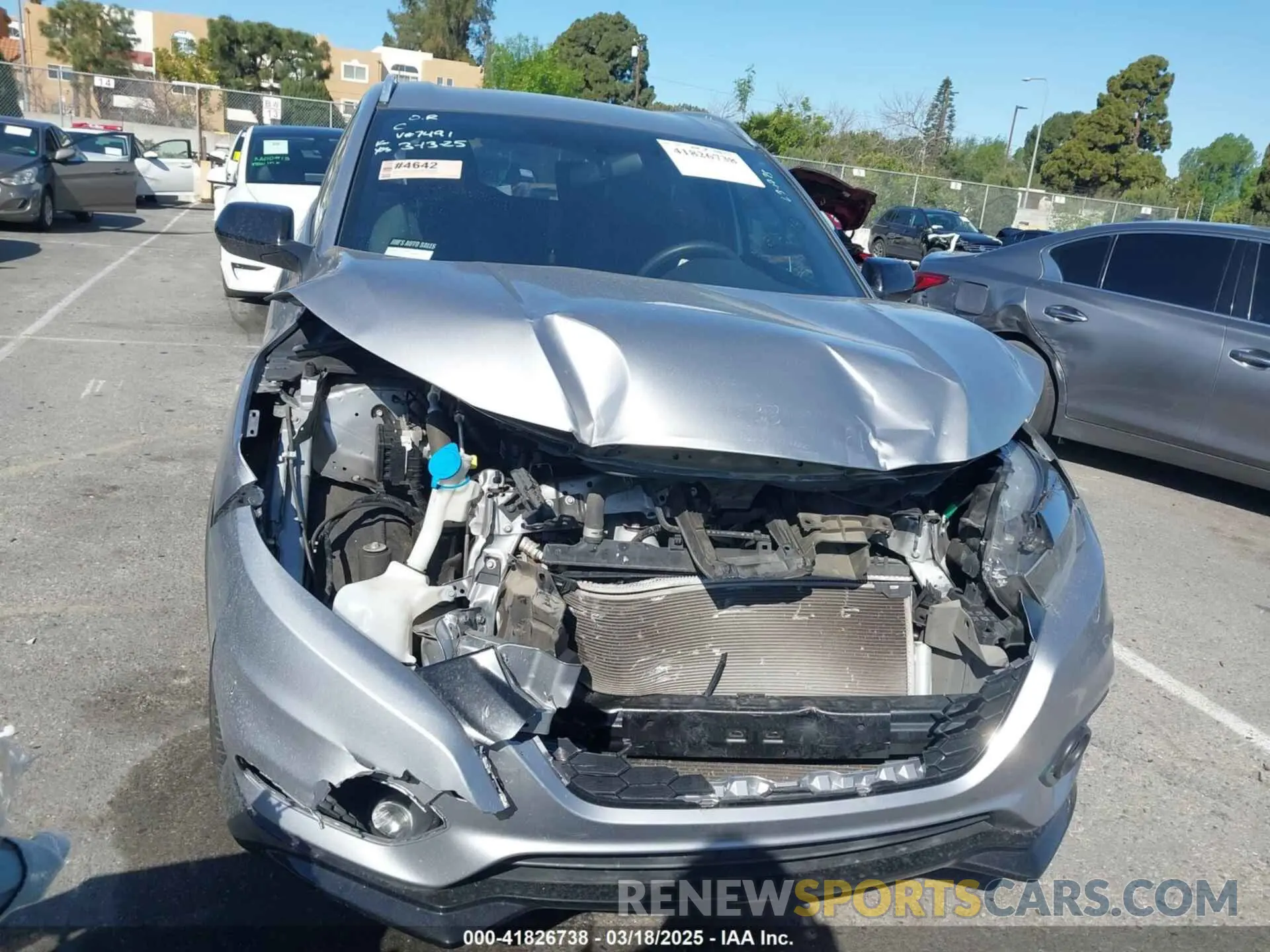 13 Photograph of a damaged car 3CZRU5H18KG707491 HONDA HR-V 2019