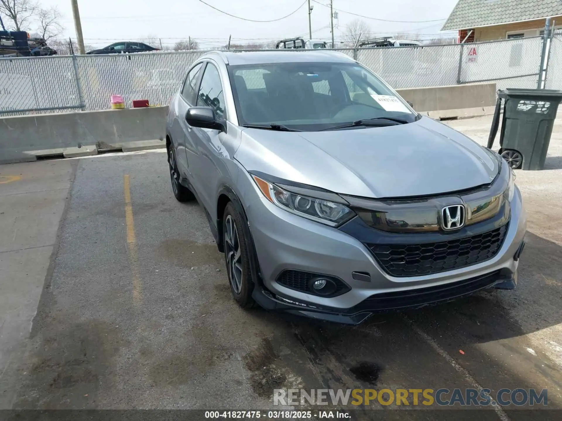 1 Фотография поврежденного автомобиля 3CZRU5H18KM730481 HONDA HR-V 2019