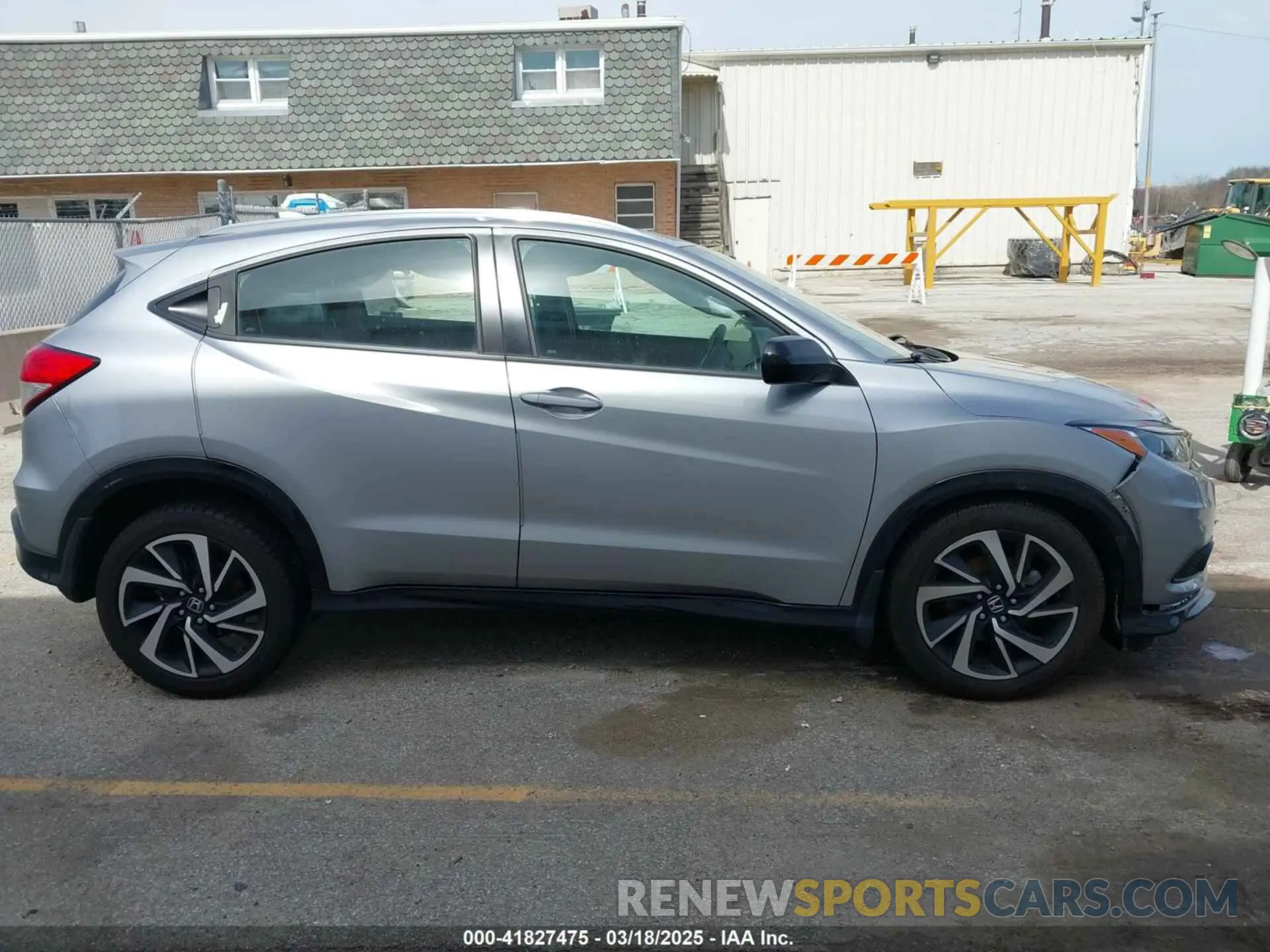 13 Фотография поврежденного автомобиля 3CZRU5H18KM730481 HONDA HR-V 2019