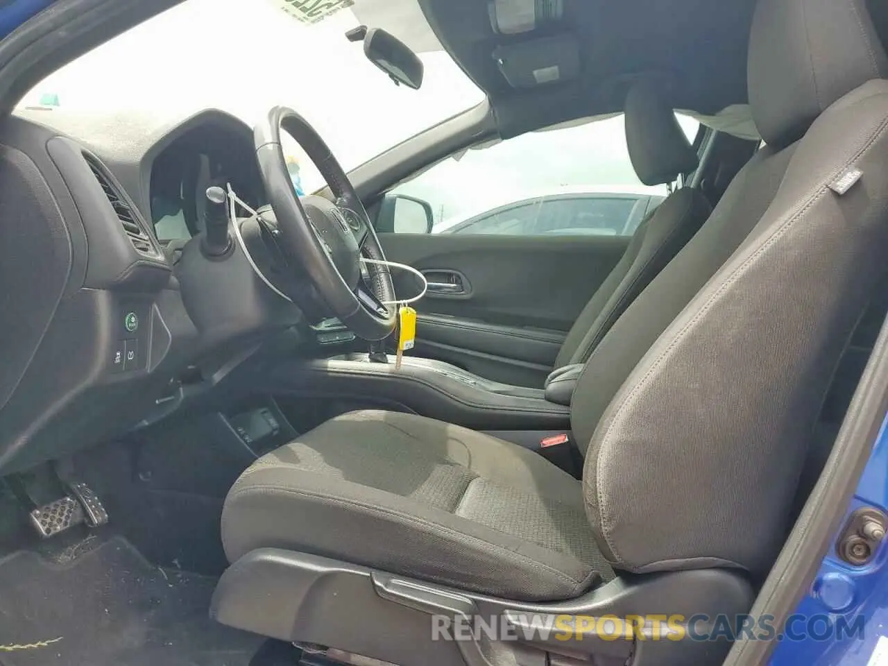 7 Фотография поврежденного автомобиля 3CZRU5H1XKG700378 HONDA HR-V 2019