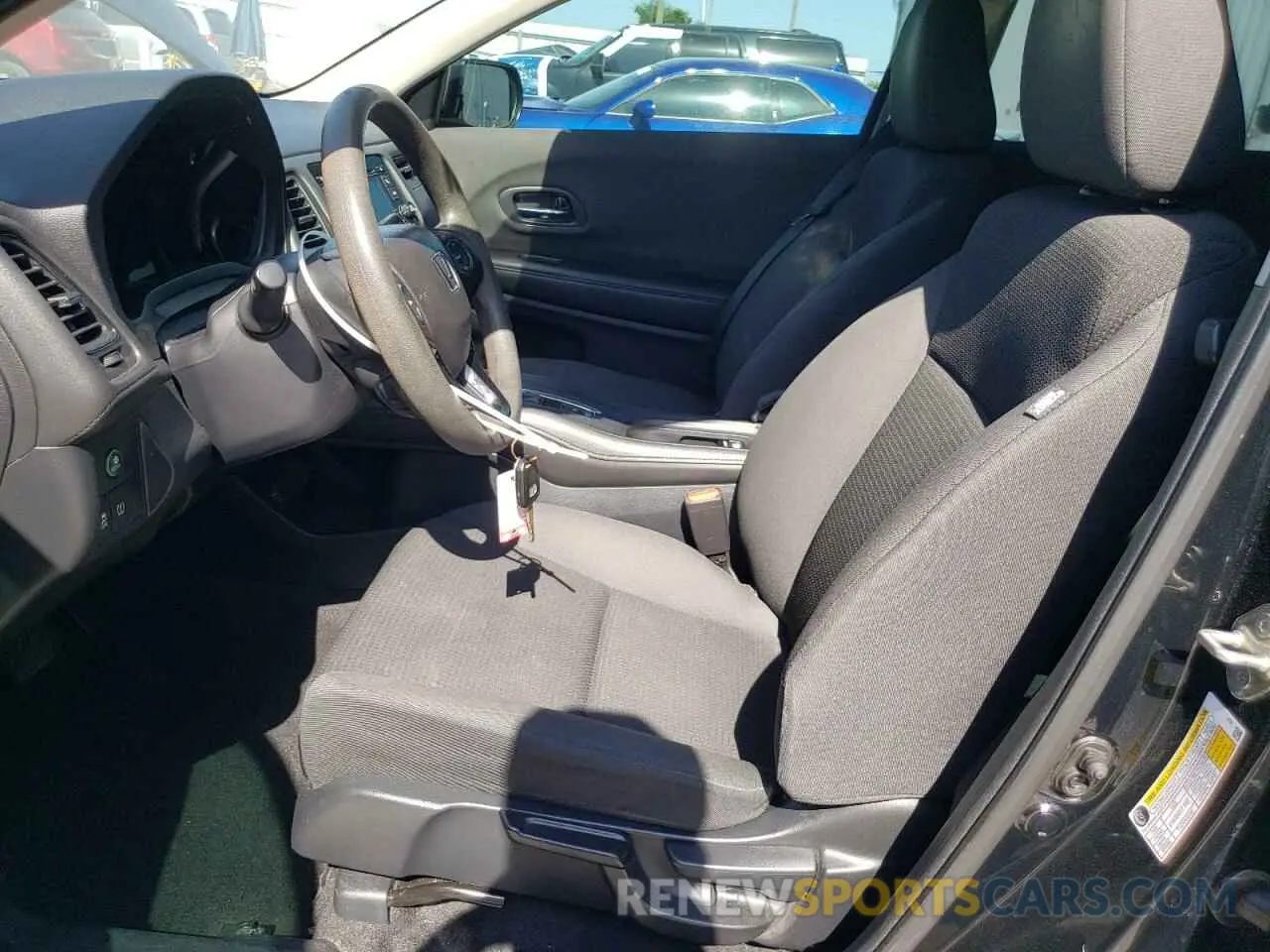 7 Photograph of a damaged car 3CZRU5H32KG713966 HONDA HR-V 2019