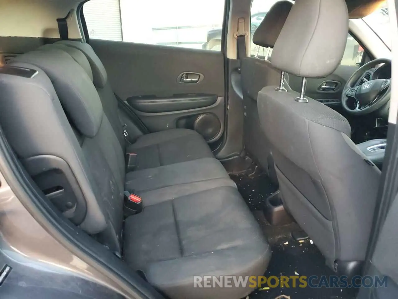 11 Фотография поврежденного автомобиля 3CZRU5H33KM724931 HONDA HR-V 2019