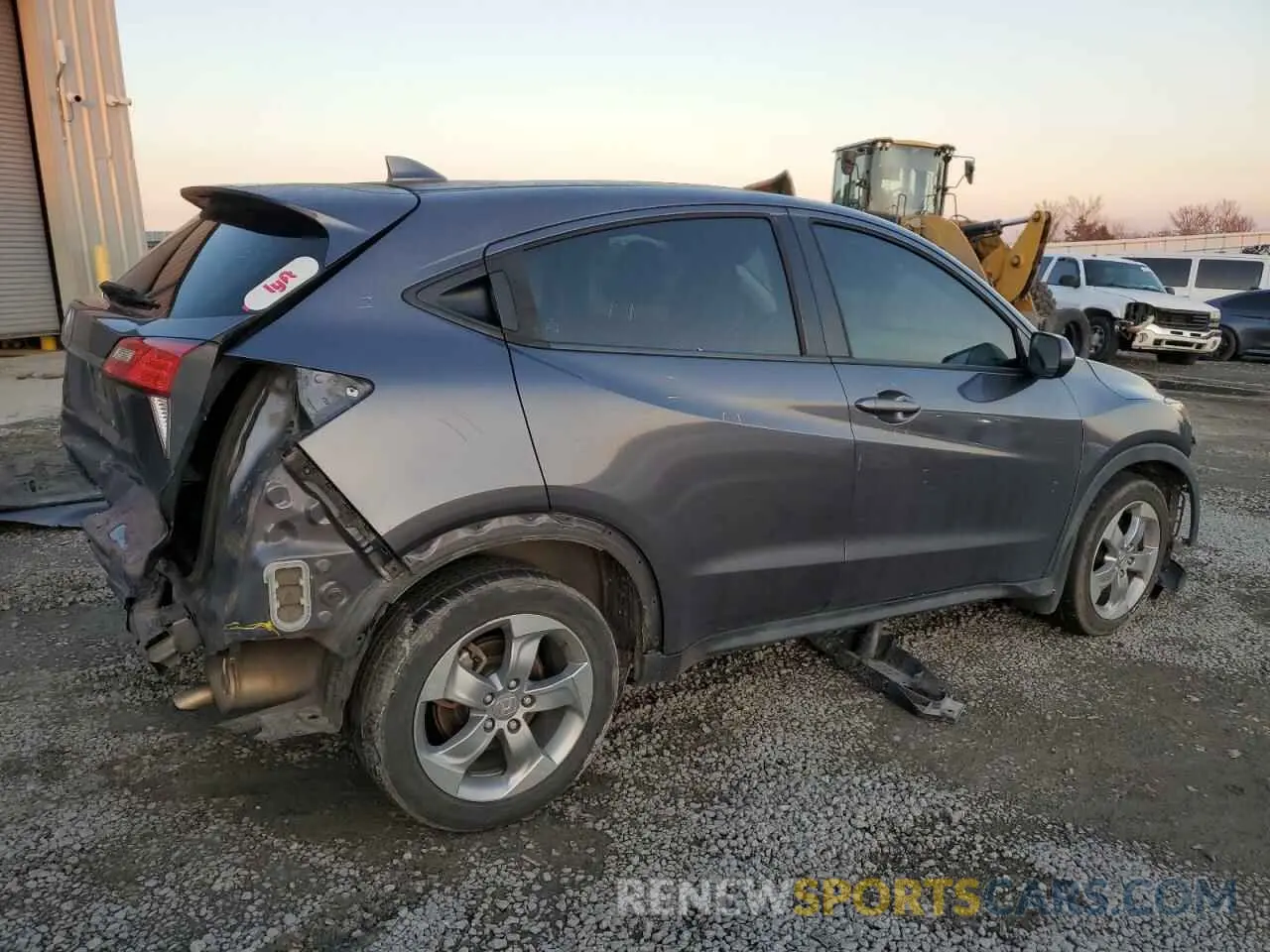 3 Фотография поврежденного автомобиля 3CZRU5H33KM724931 HONDA HR-V 2019