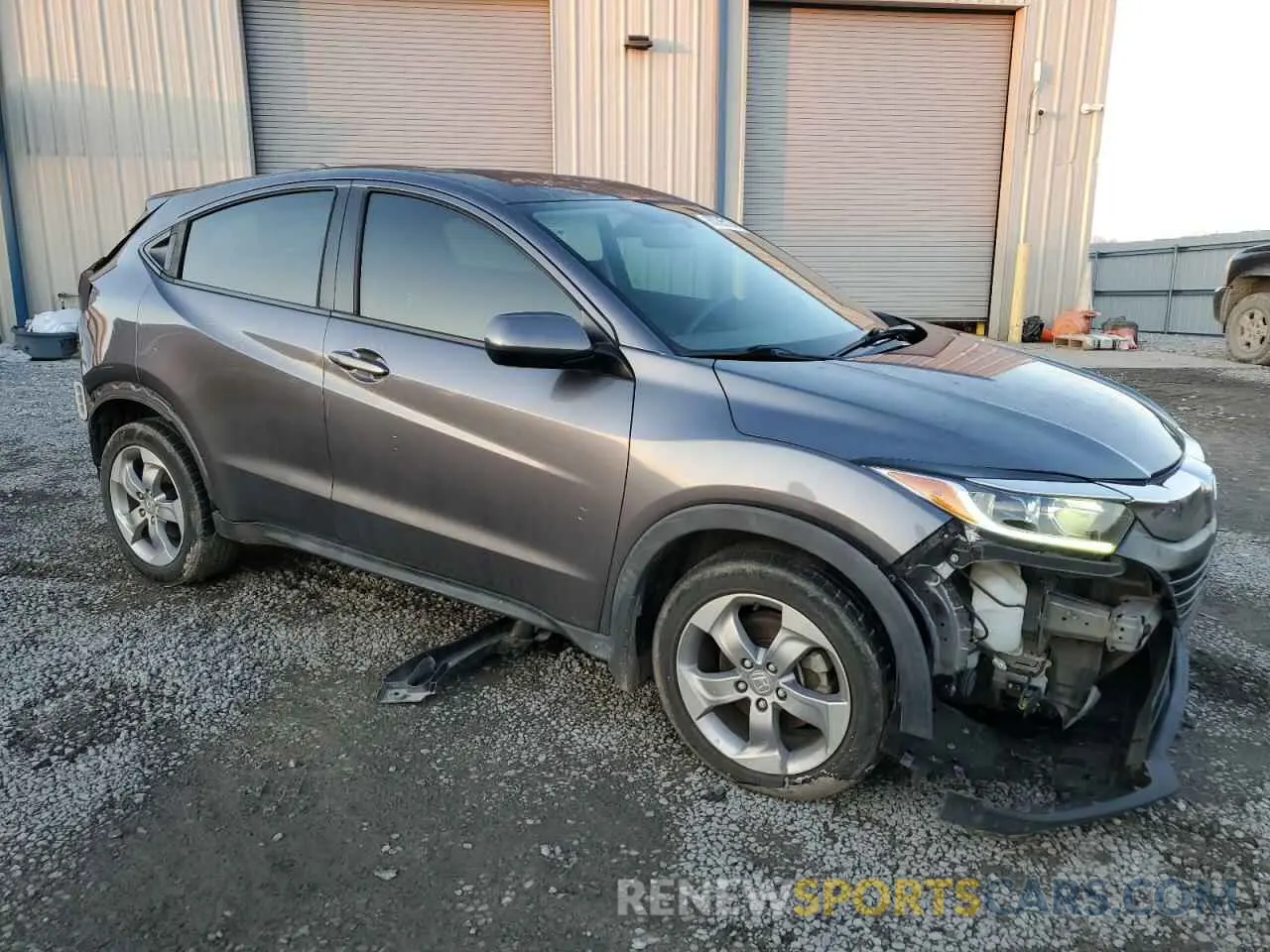 4 Фотография поврежденного автомобиля 3CZRU5H33KM724931 HONDA HR-V 2019