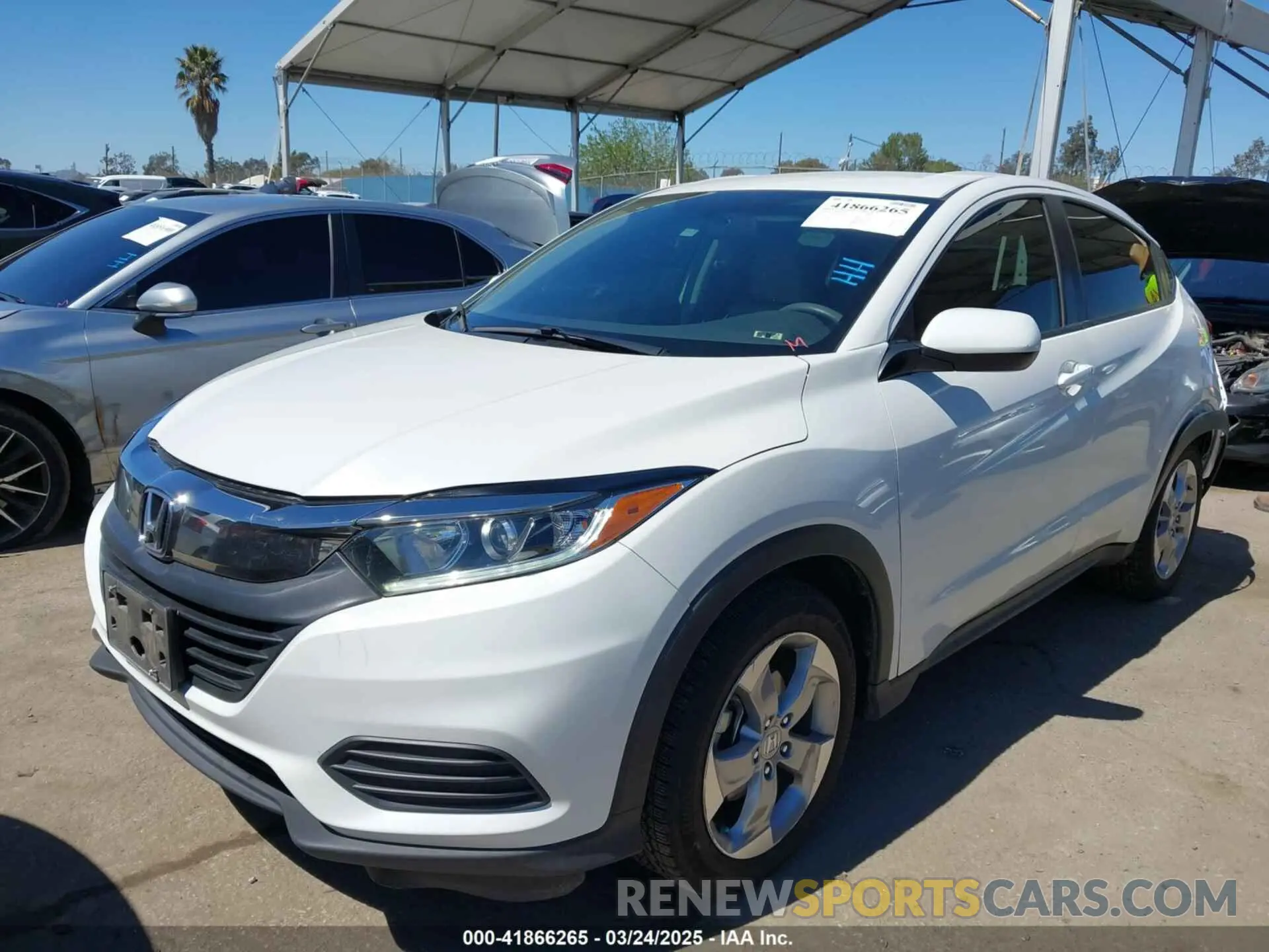 2 Photograph of a damaged car 3CZRU5H33KM730714 HONDA HR-V 2019