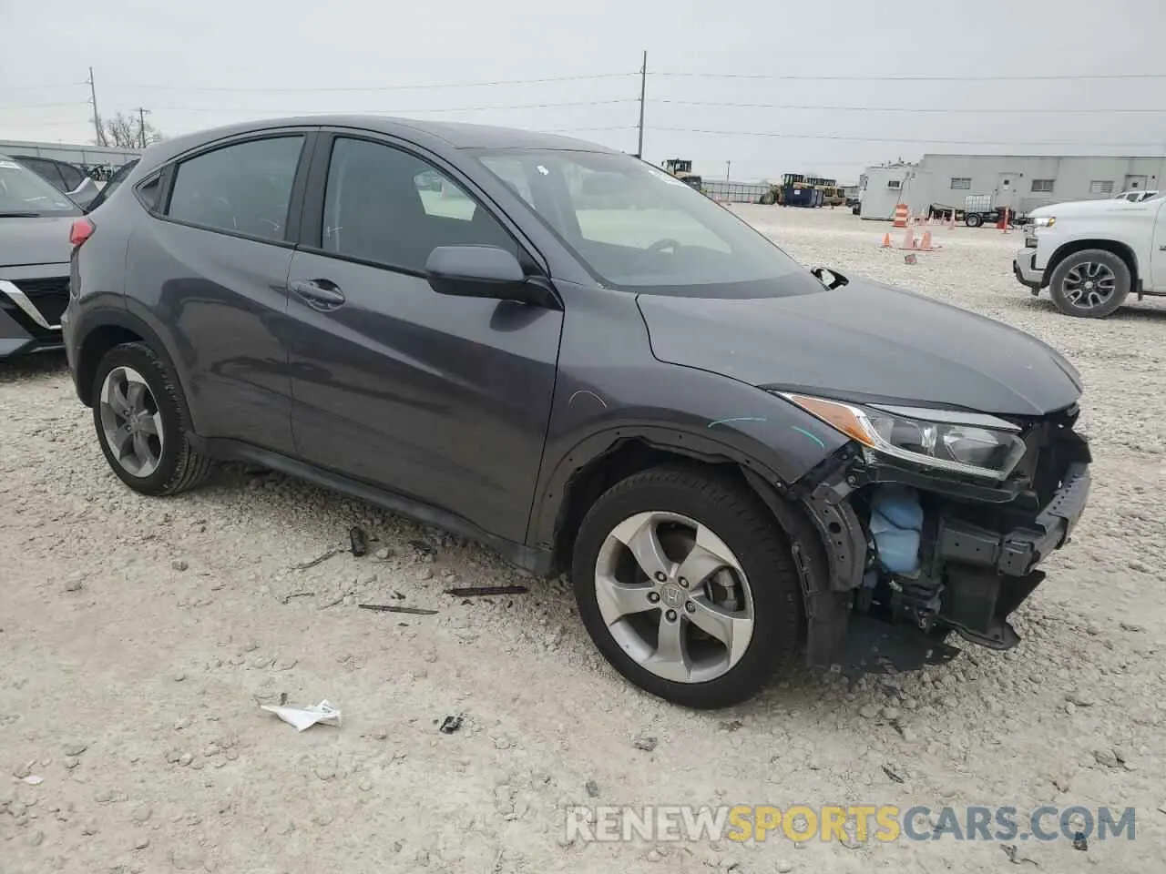 4 Photograph of a damaged car 3CZRU5H34KG708798 HONDA HR-V 2019