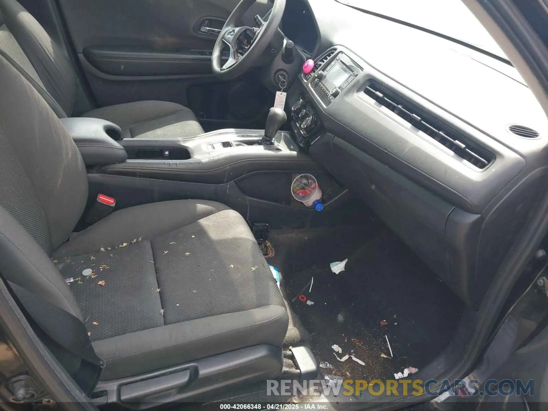 5 Фотография поврежденного автомобиля 3CZRU5H38KG715771 HONDA HR-V 2019