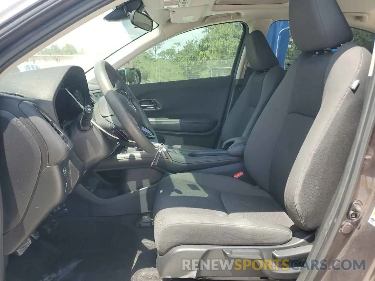 7 Photograph of a damaged car 3CZRU5H50KM707327 HONDA HR-V 2019