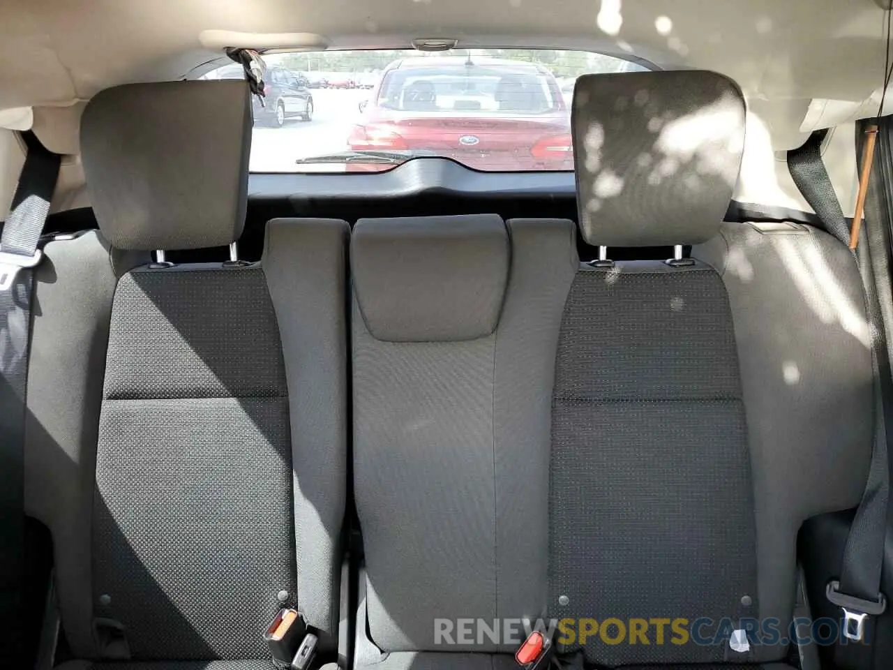 10 Фотография поврежденного автомобиля 3CZRU5H51KM715338 HONDA HR-V 2019