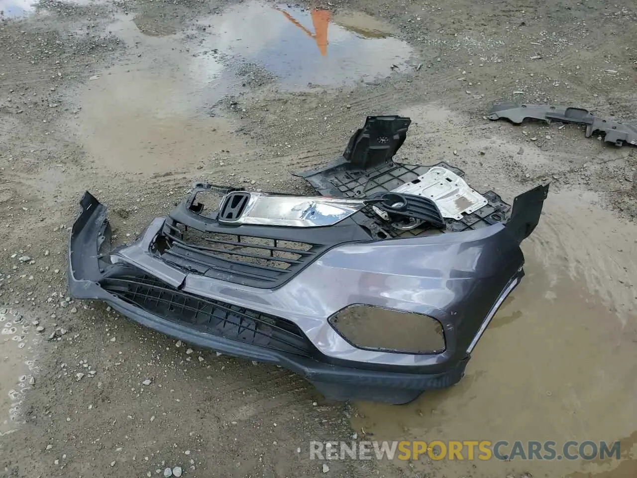 15 Photograph of a damaged car 3CZRU5H51KM716702 HONDA HR-V 2019