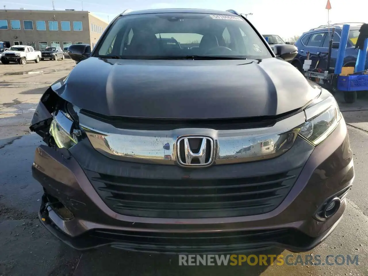 5 Фотография поврежденного автомобиля 3CZRU5H51KM716845 HONDA HR-V 2019