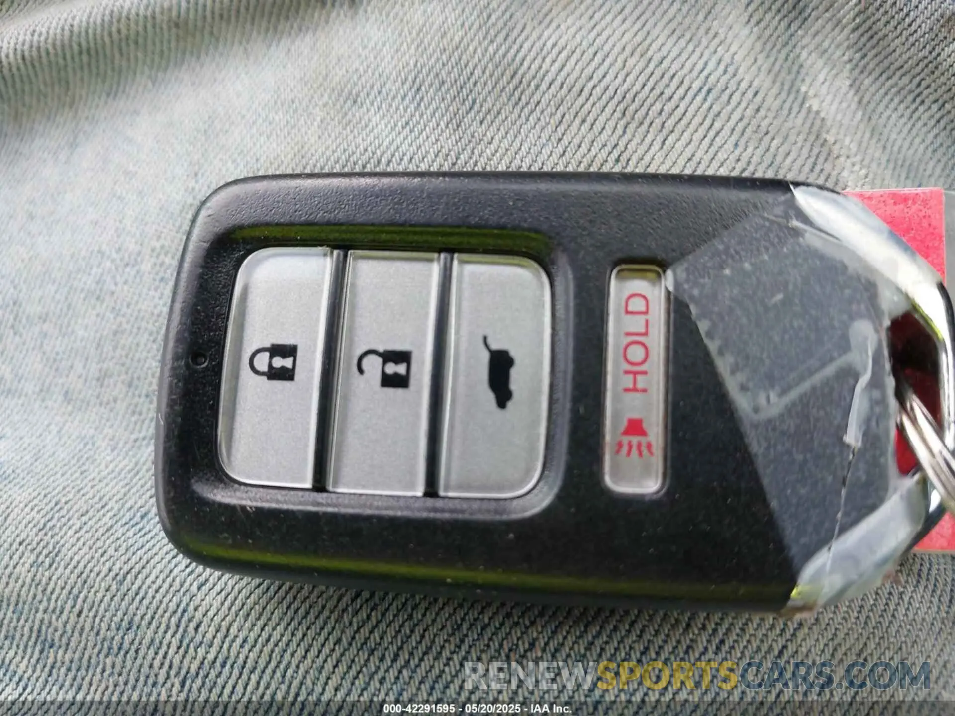 11 Photograph of a damaged car 3CZRU5H52KM707880 HONDA HR-V 2019