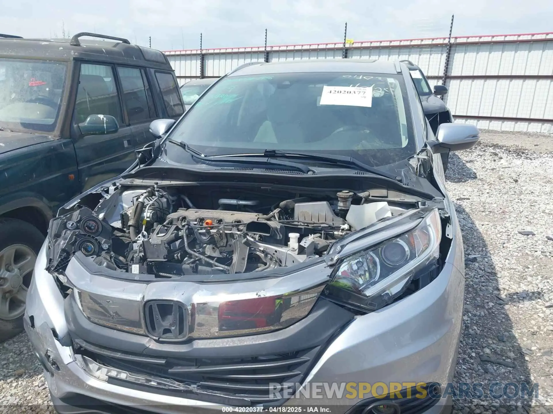 13 Фотография поврежденного автомобиля 3CZRU5H53KM718483 HONDA HR-V 2019