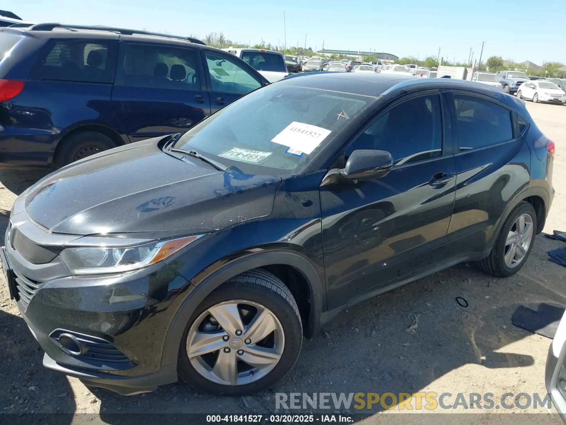 2 Photograph of a damaged car 3CZRU5H54KM709856 HONDA HR-V 2019