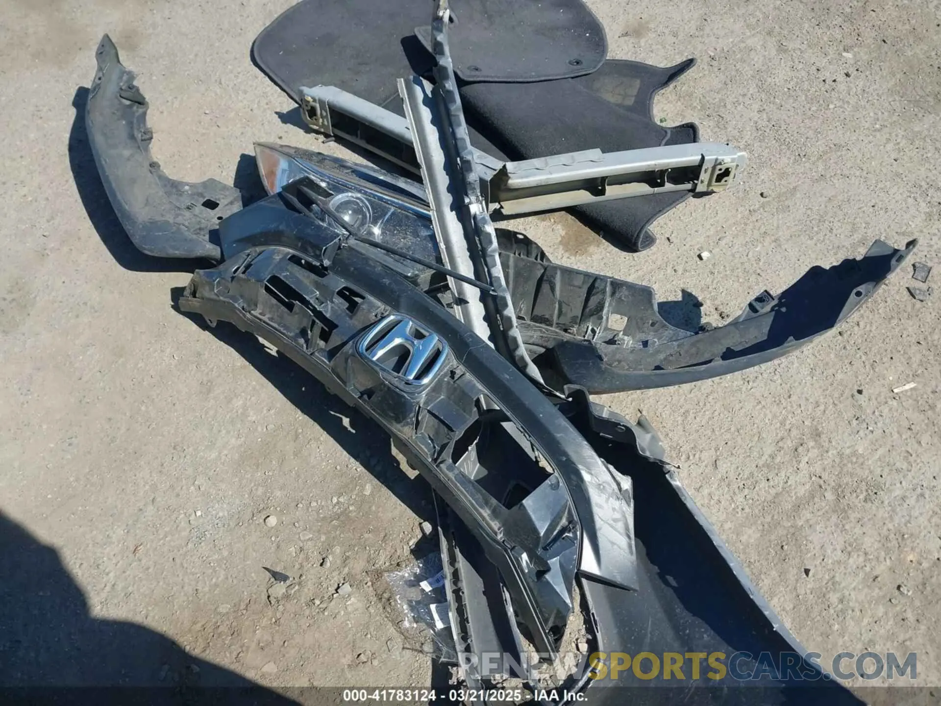 11 Photograph of a damaged car 3CZRU5H54KM728584 HONDA HR-V 2019