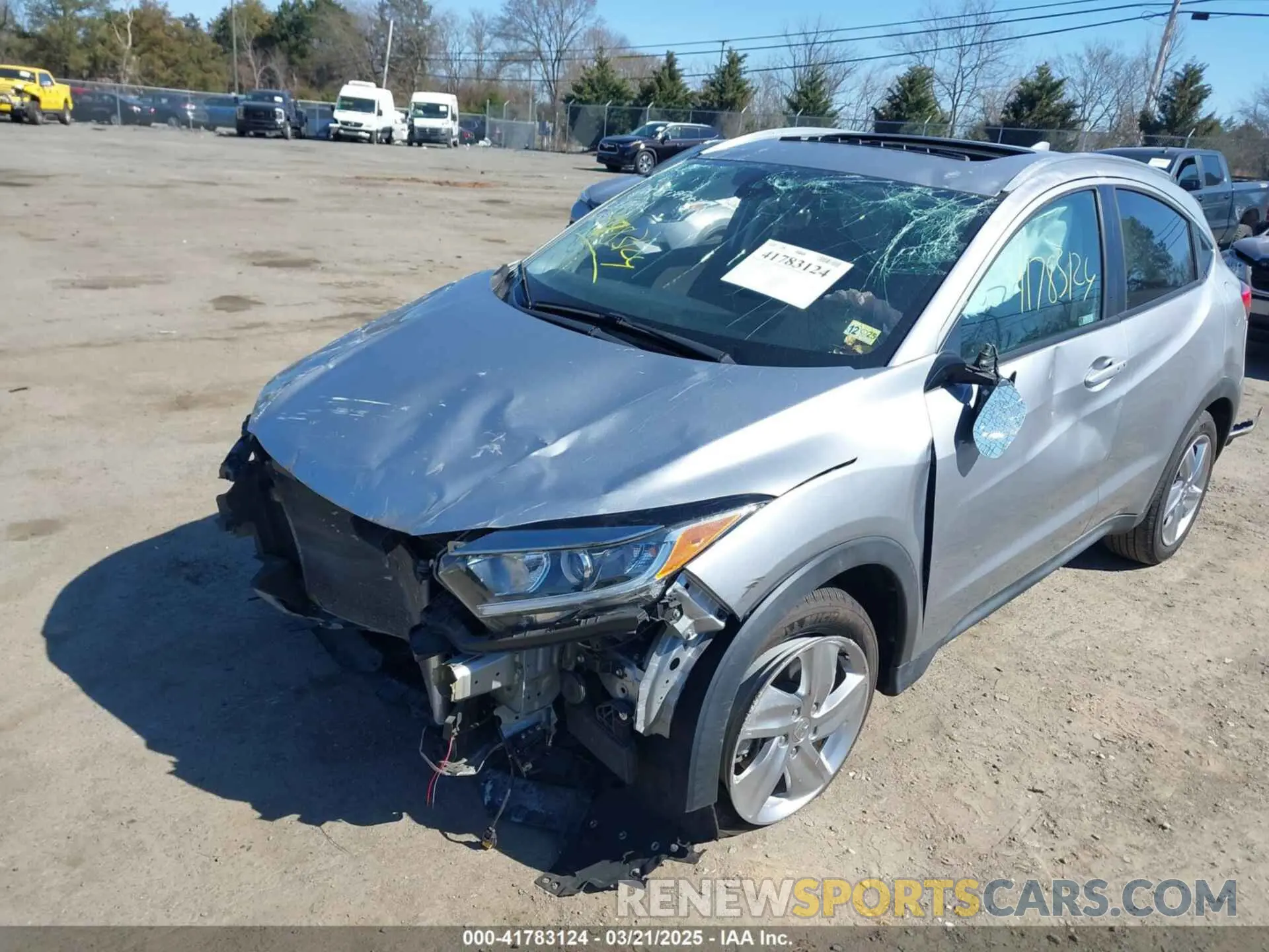 2 Photograph of a damaged car 3CZRU5H54KM728584 HONDA HR-V 2019