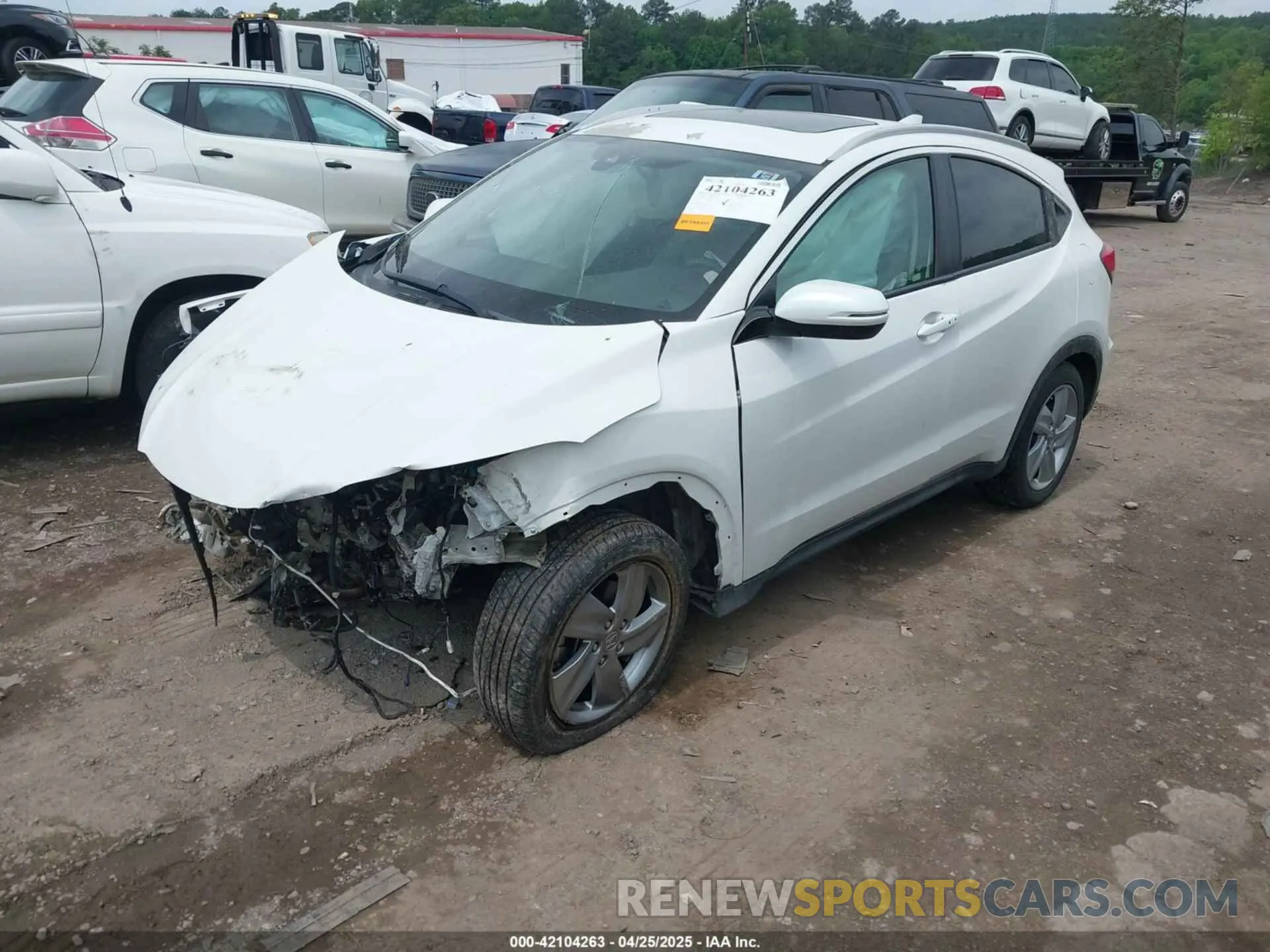 2 Фотография поврежденного автомобиля 3CZRU5H55KM705119 HONDA HR-V 2019