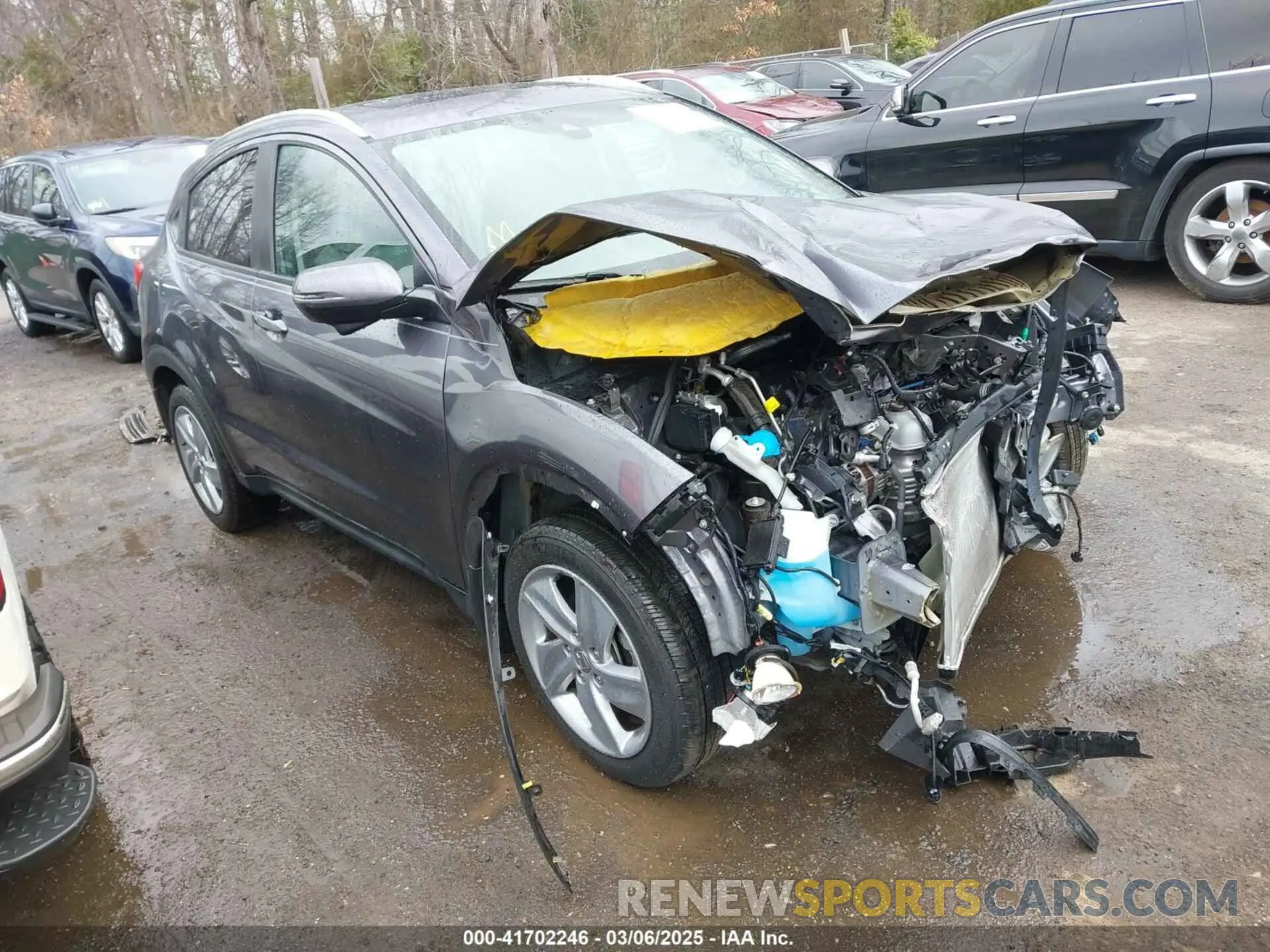 1 Photograph of a damaged car 3CZRU5H56KM706540 HONDA HR-V 2019