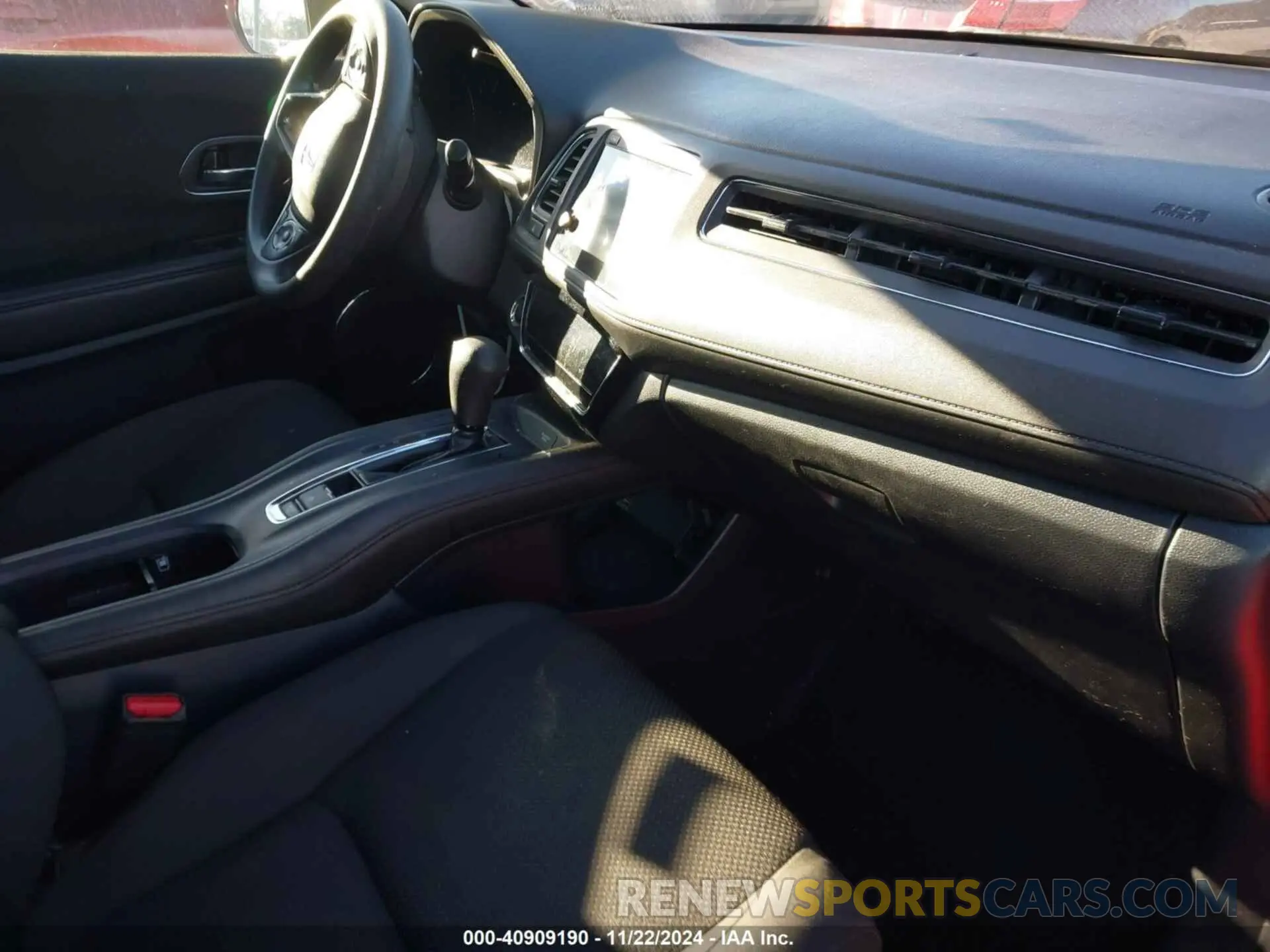 5 Фотография поврежденного автомобиля 3CZRU5H5XKM701213 HONDA HR-V 2019