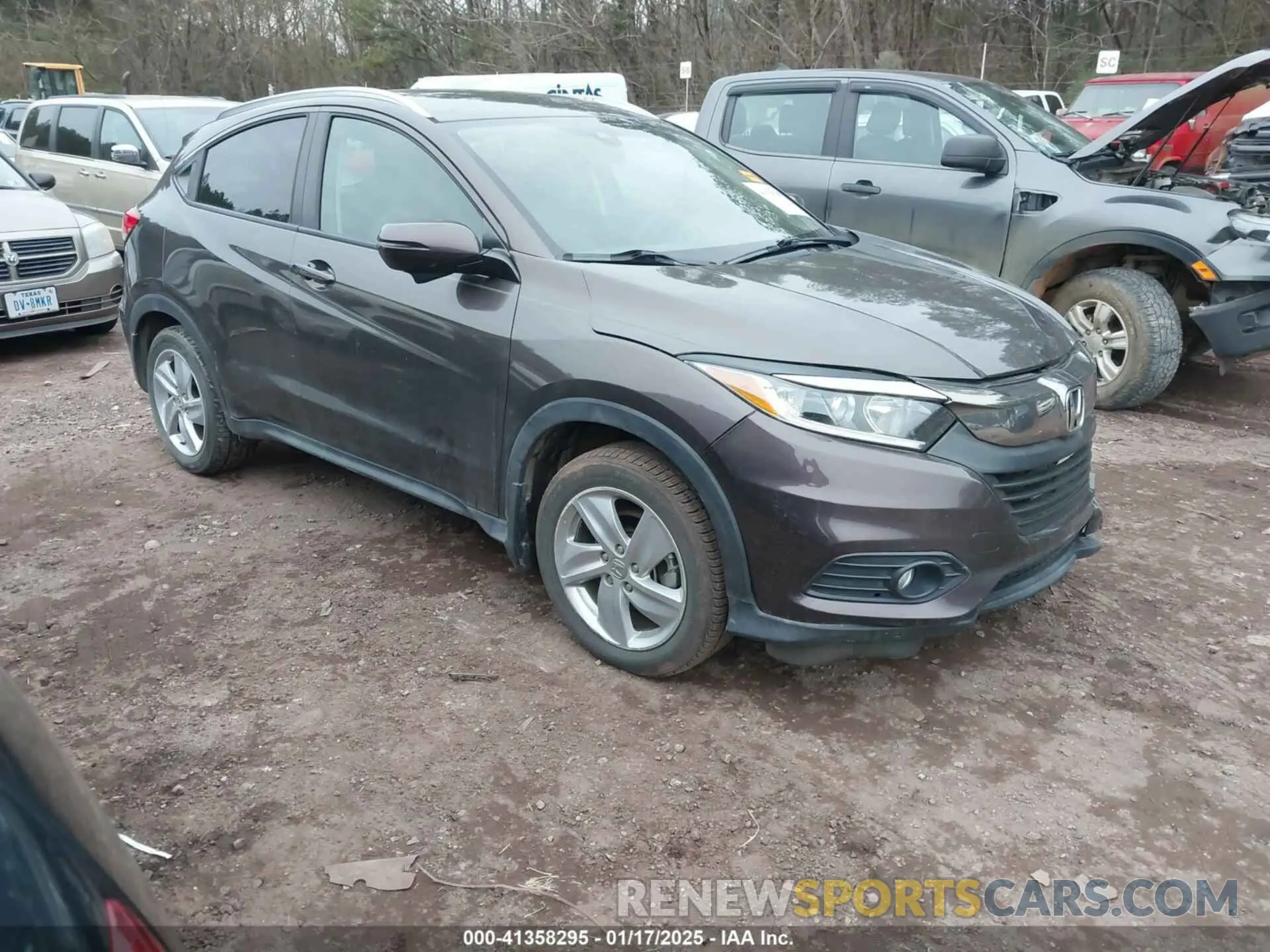 1 Photograph of a damaged car 3CZRU5H5XKM707982 HONDA HR-V 2019