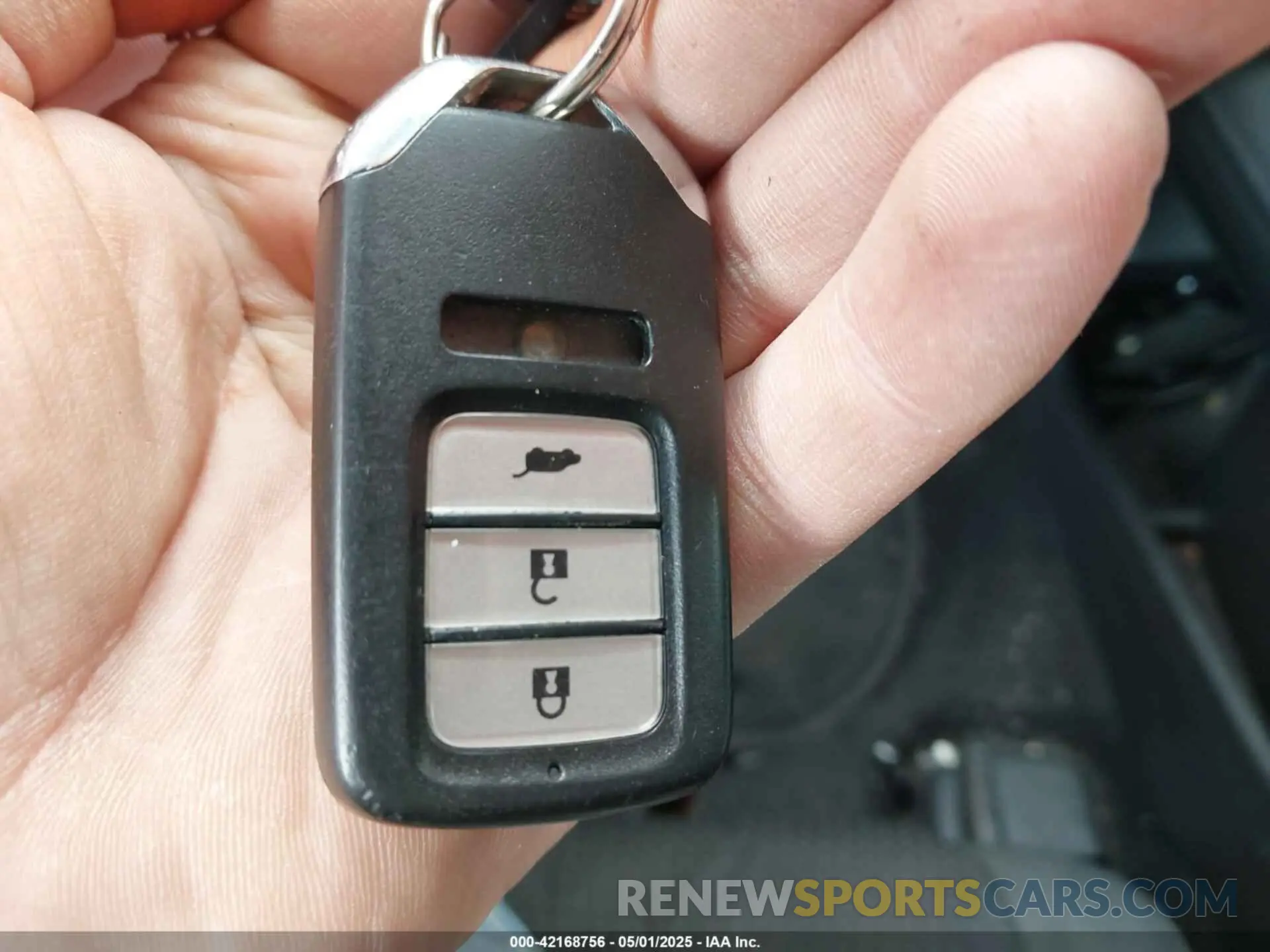 11 Photograph of a damaged car 3CZRU5H5XKM710638 HONDA HR-V 2019