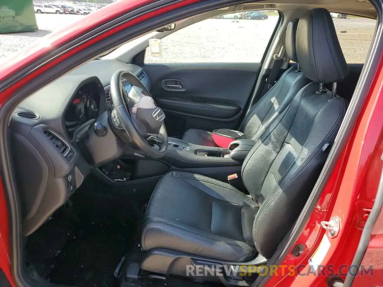 7 Photograph of a damaged car 3CZRU5H70KM700184 HONDA HR-V 2019