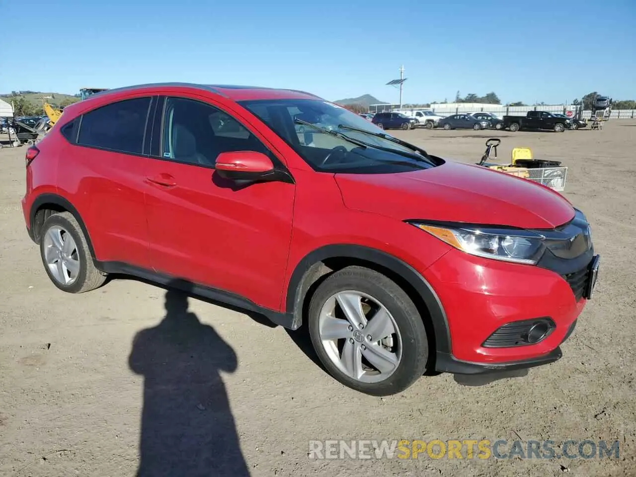 4 Photograph of a damaged car 3CZRU5H70KM715719 HONDA HR-V 2019
