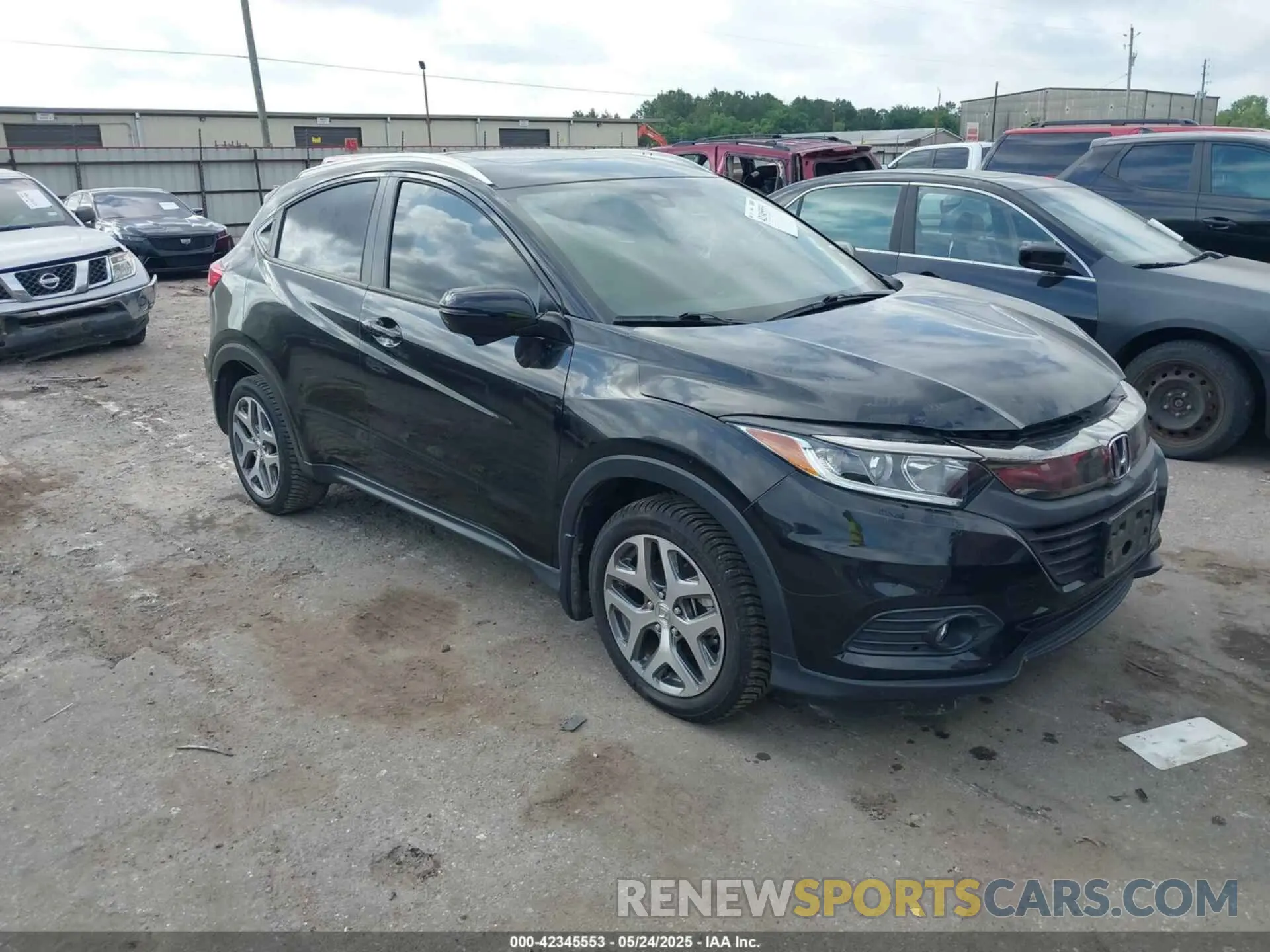 1 Photograph of a damaged car 3CZRU5H73KM722941 HONDA HR-V 2019