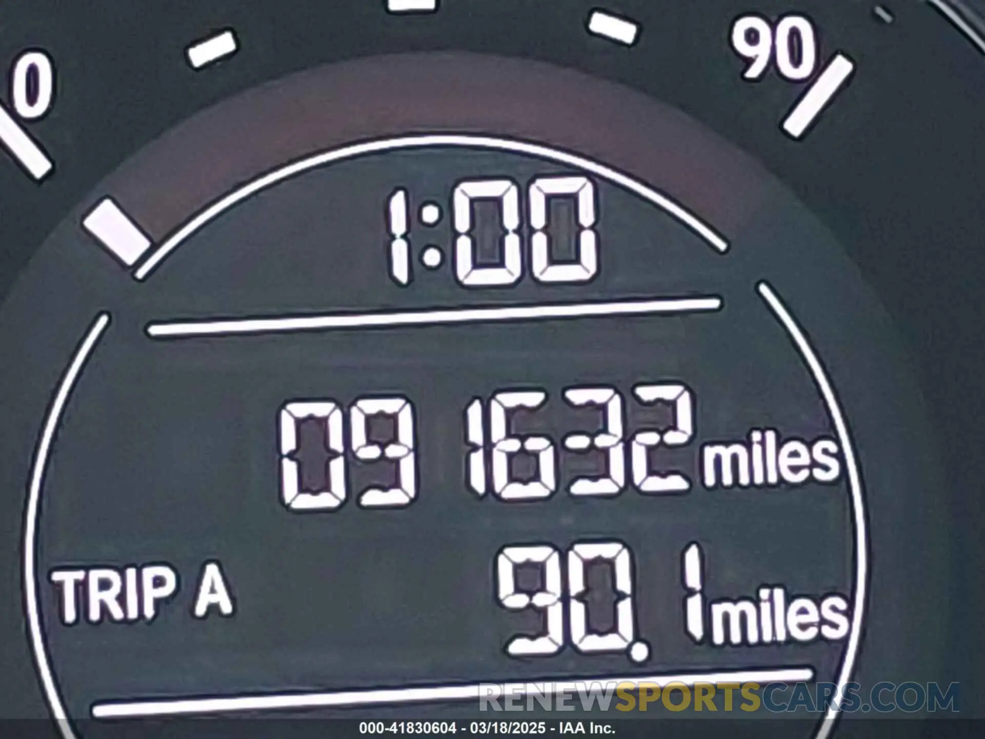 16 Photograph of a damaged car 3CZRU6H11KG723067 HONDA HR-V 2019