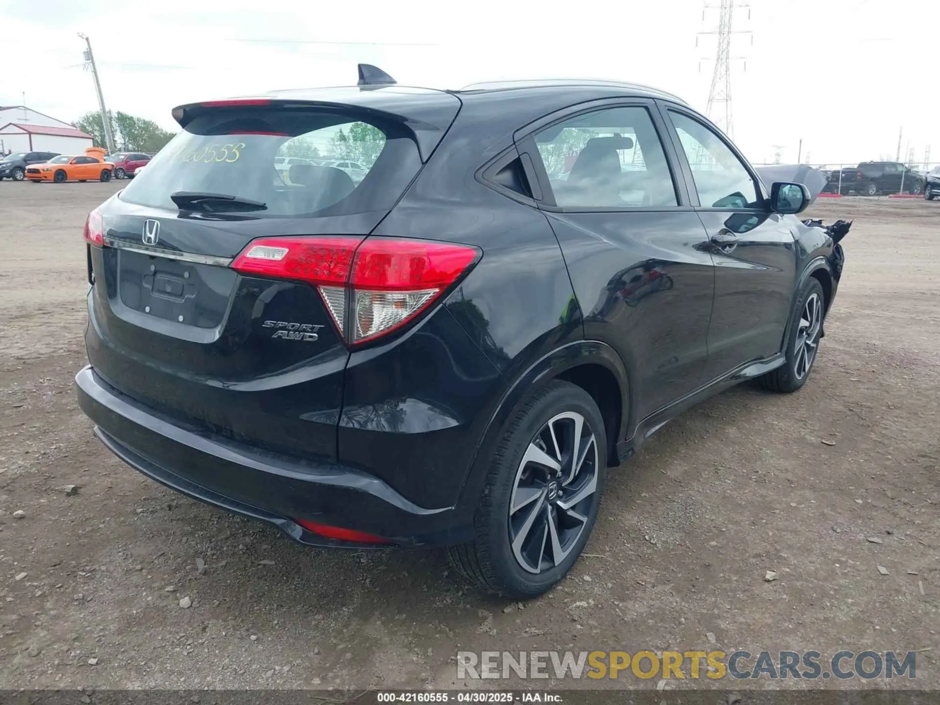 4 Фотография поврежденного автомобиля 3CZRU6H14KG732314 HONDA HR-V 2019
