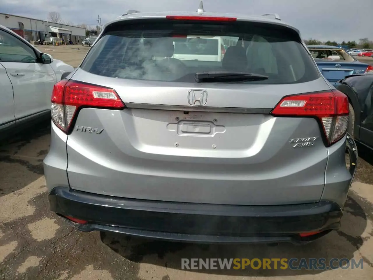 6 Photograph of a damaged car 3CZRU6H15KG707678 HONDA HR-V 2019