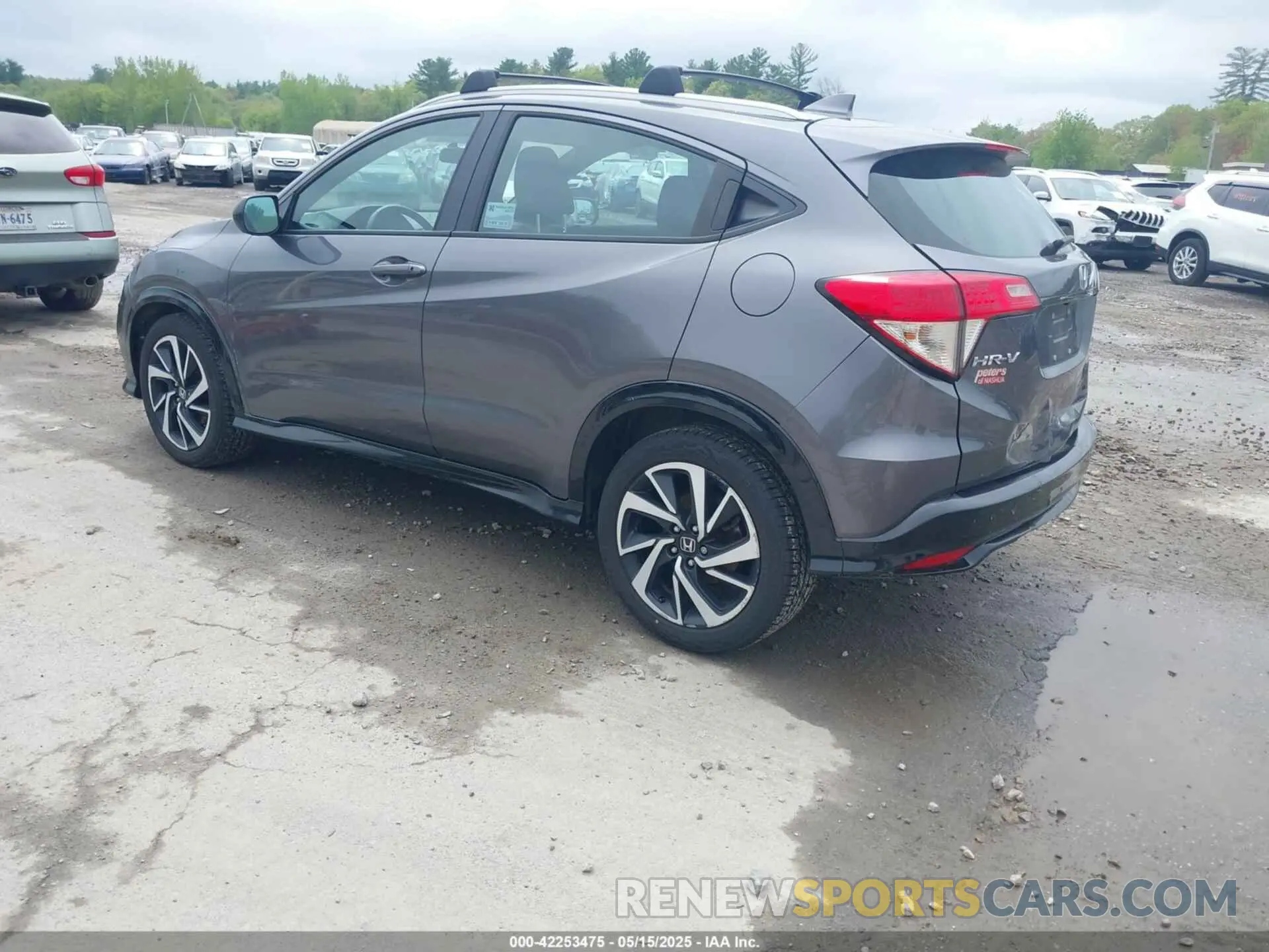 3 Фотография поврежденного автомобиля 3CZRU6H16KG702926 HONDA HR-V 2019