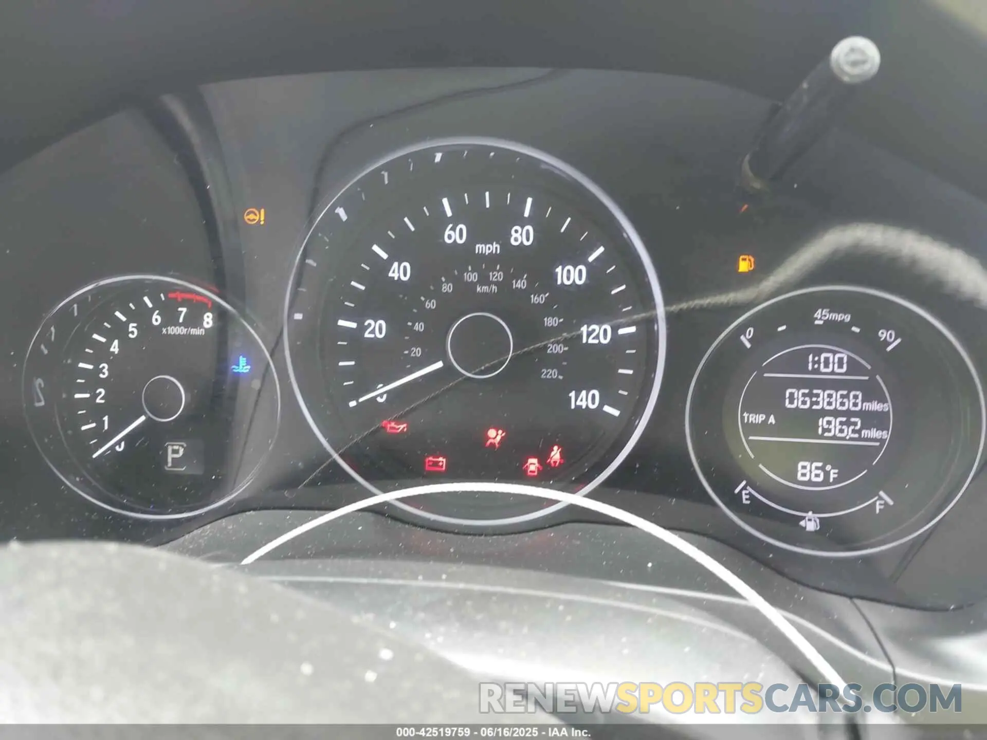 7 Photograph of a damaged car 3CZRU6H16KG726157 HONDA HR-V 2019