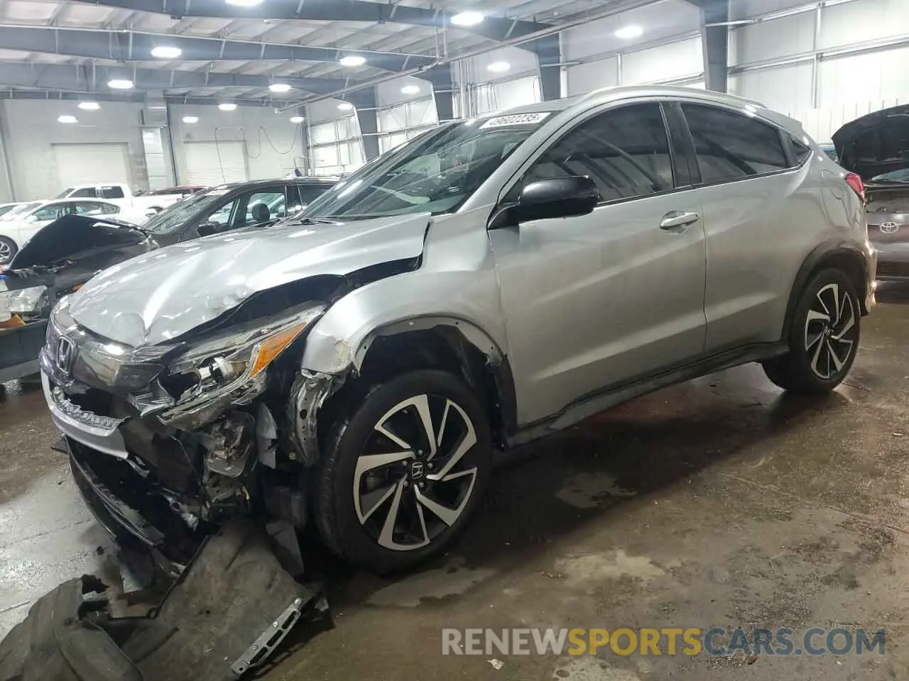 1 Photograph of a damaged car 3CZRU6H1XKG716425 HONDA HR-V 2019