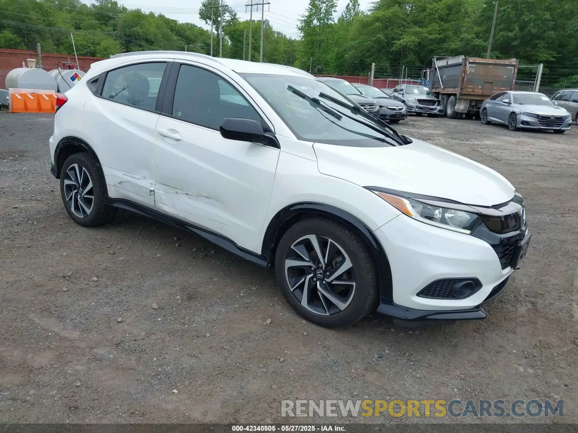 1 Photograph of a damaged car 3CZRU6H1XKM721030 HONDA HR-V 2019