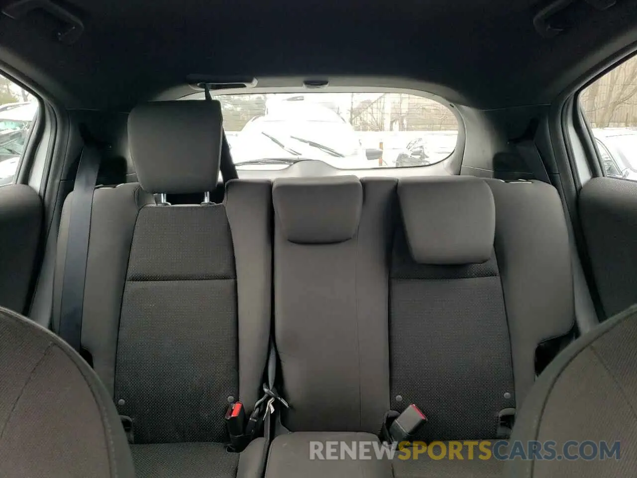 10 Photograph of a damaged car 3CZRU6H1XKM732075 HONDA HR-V 2019