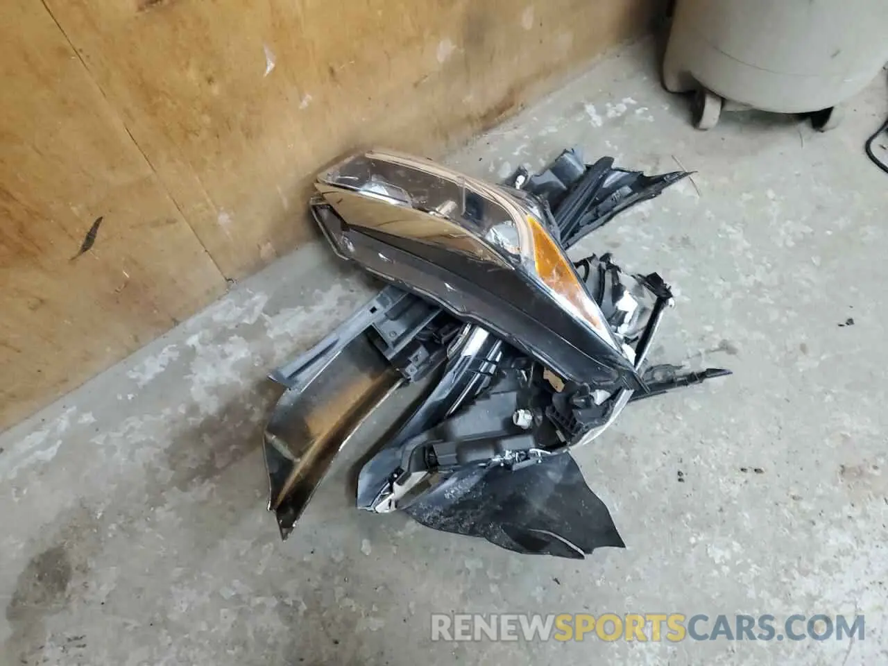 13 Photograph of a damaged car 3CZRU6H30KG713485 HONDA HR-V 2019