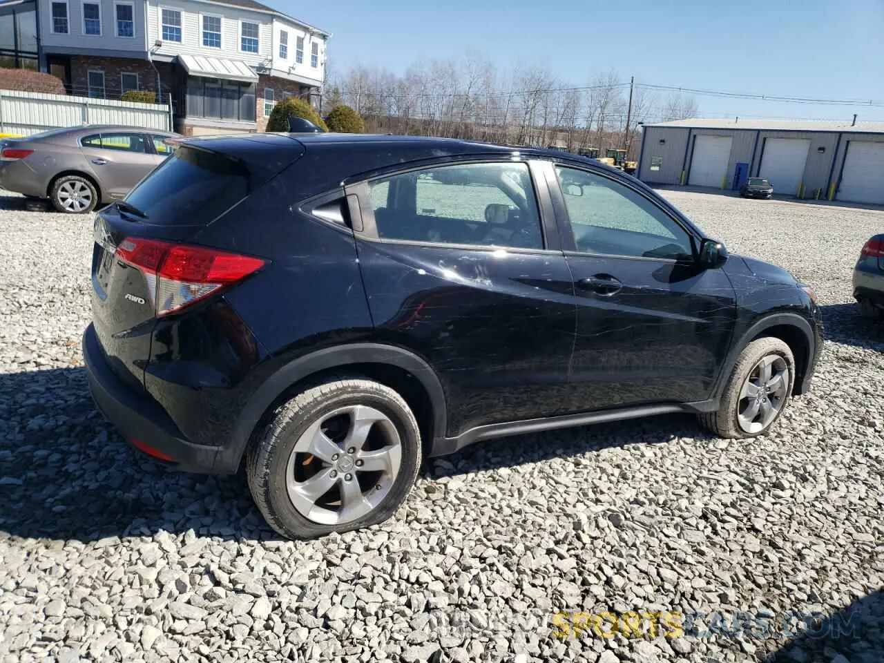 3 Photograph of a damaged car 3CZRU6H31KG729999 HONDA HR-V 2019