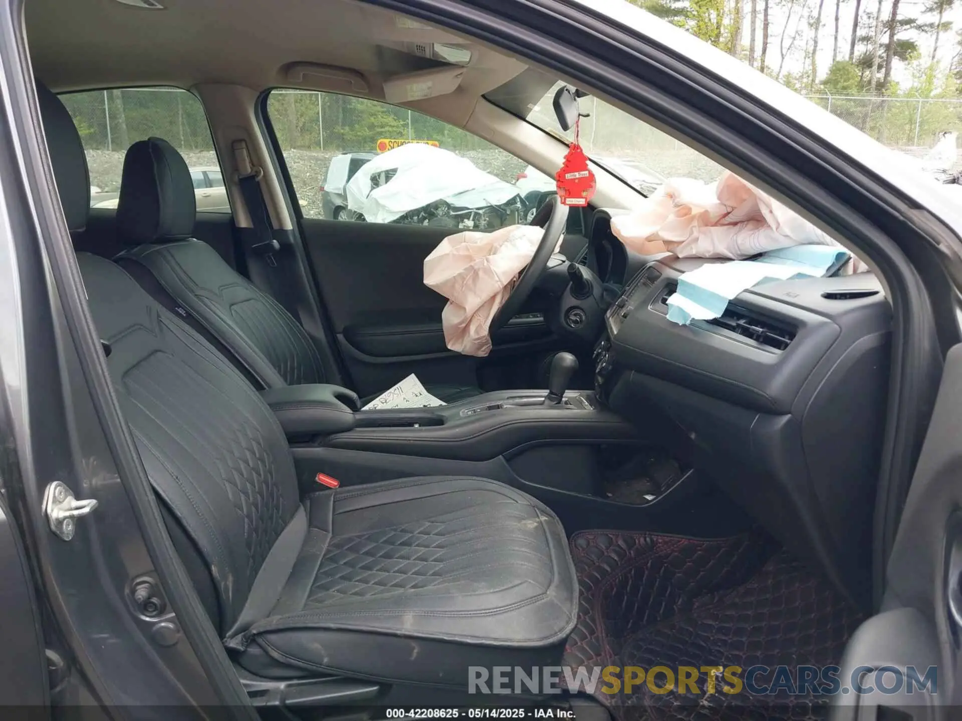 5 Фотография поврежденного автомобиля 3CZRU6H34KG724683 HONDA HR-V 2019