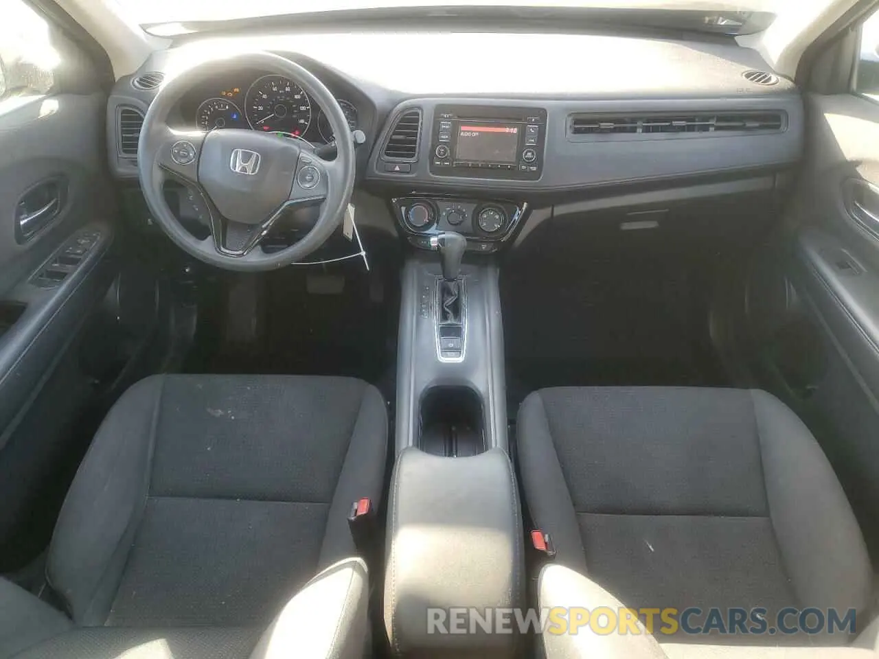 8 Фотография поврежденного автомобиля 3CZRU6H35KG702904 HONDA HR-V 2019