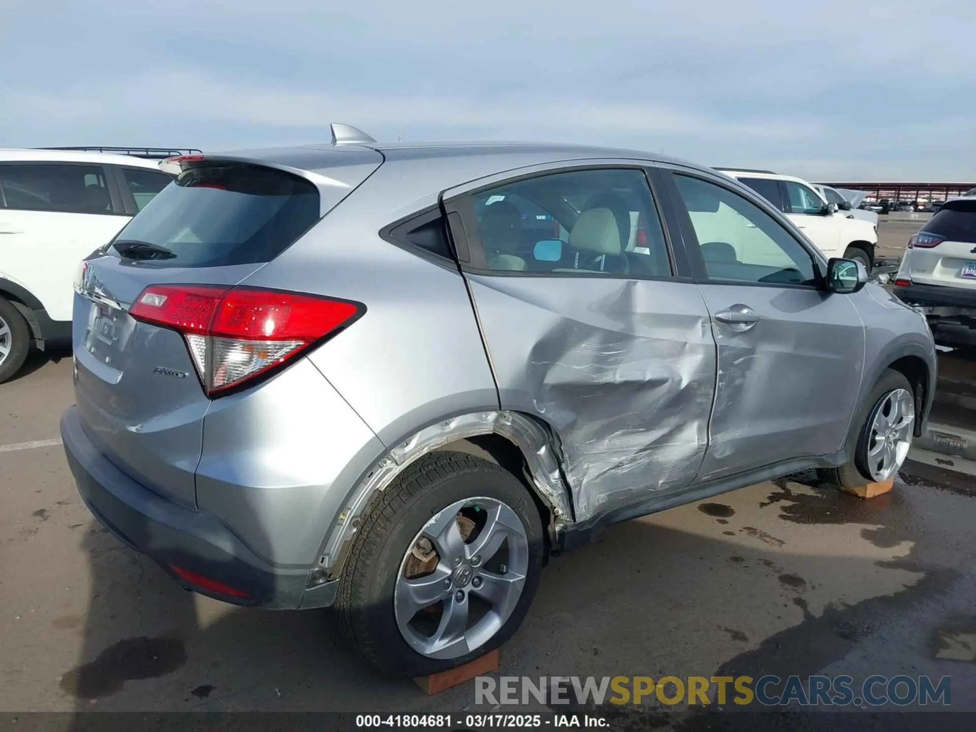 6 Фотография поврежденного автомобиля 3CZRU6H35KG705978 HONDA HR-V 2019