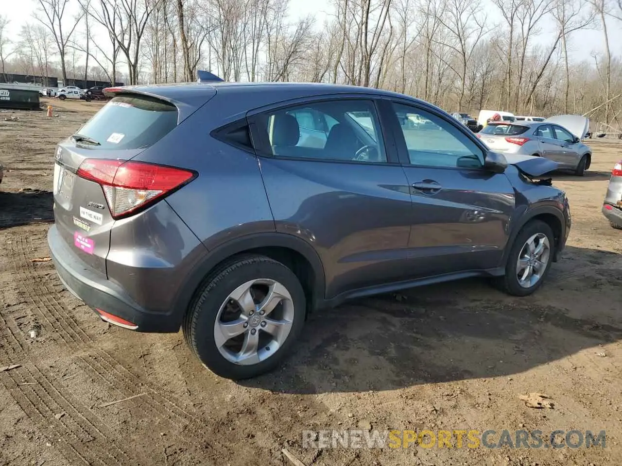 3 Photograph of a damaged car 3CZRU6H35KG711120 HONDA HR-V 2019