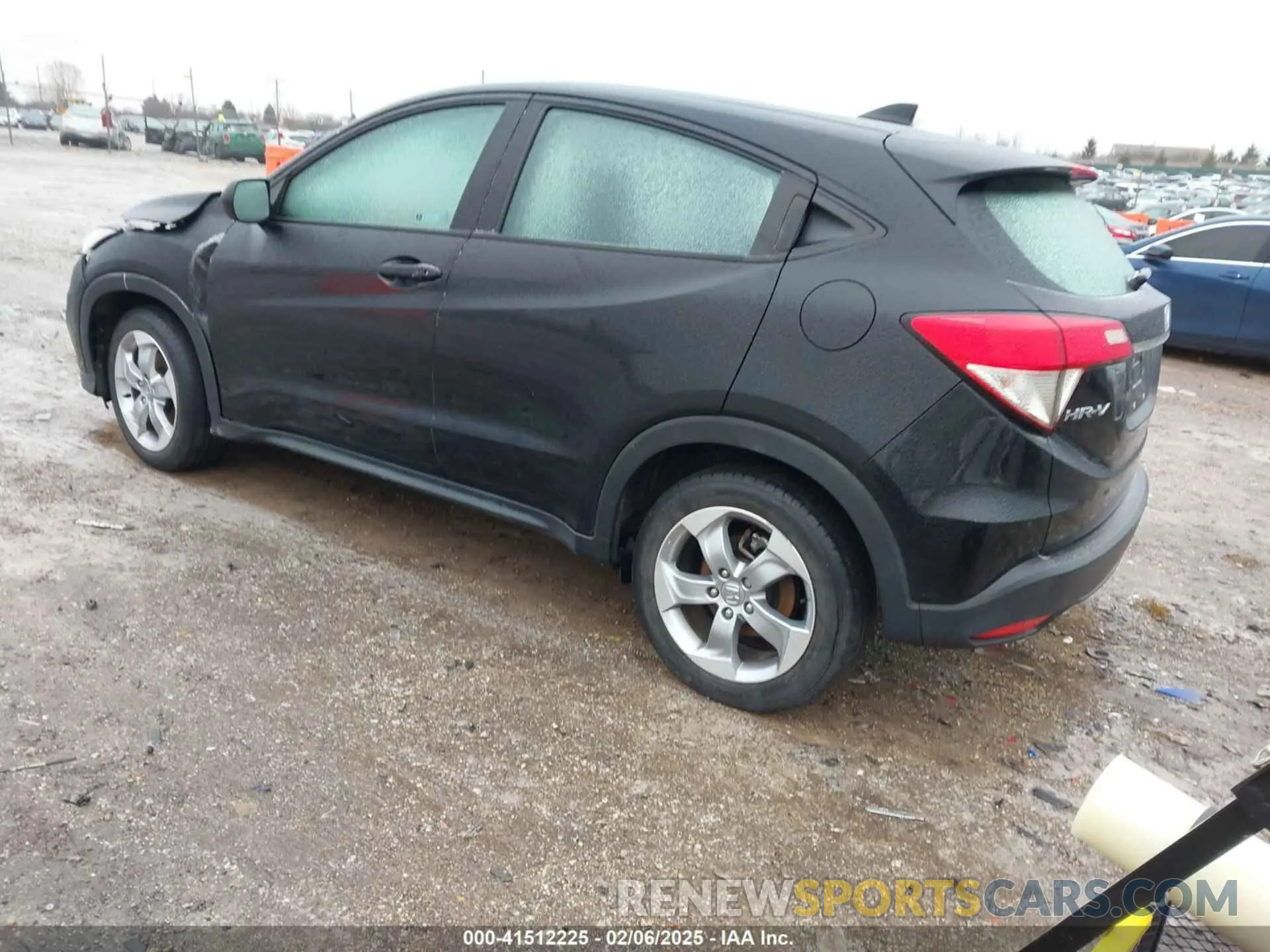 3 Фотография поврежденного автомобиля 3CZRU6H36KG718867 HONDA HR-V 2019