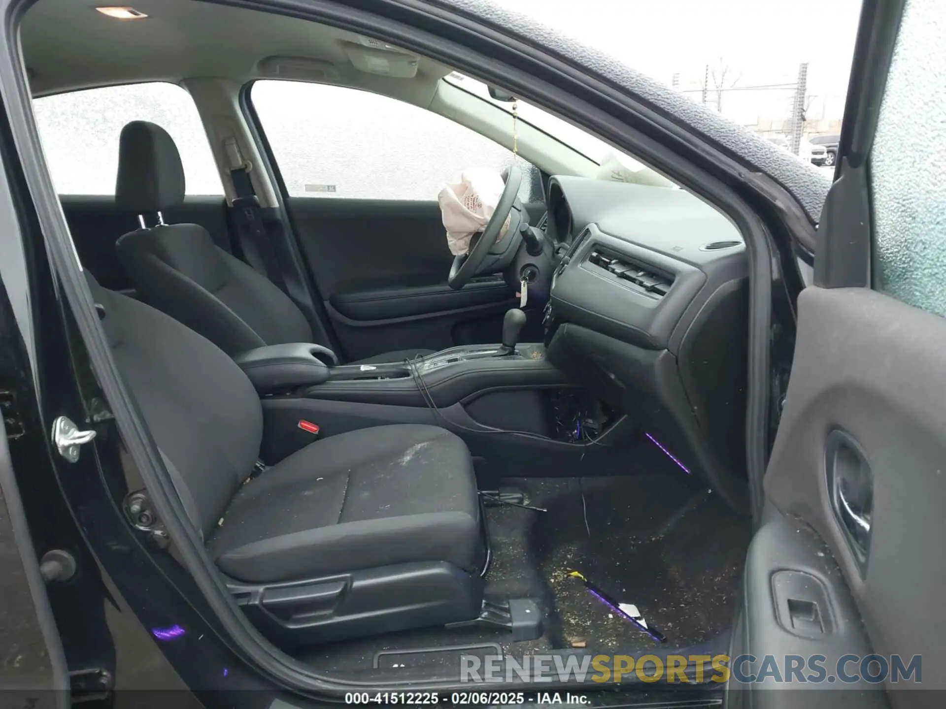 5 Фотография поврежденного автомобиля 3CZRU6H36KG718867 HONDA HR-V 2019