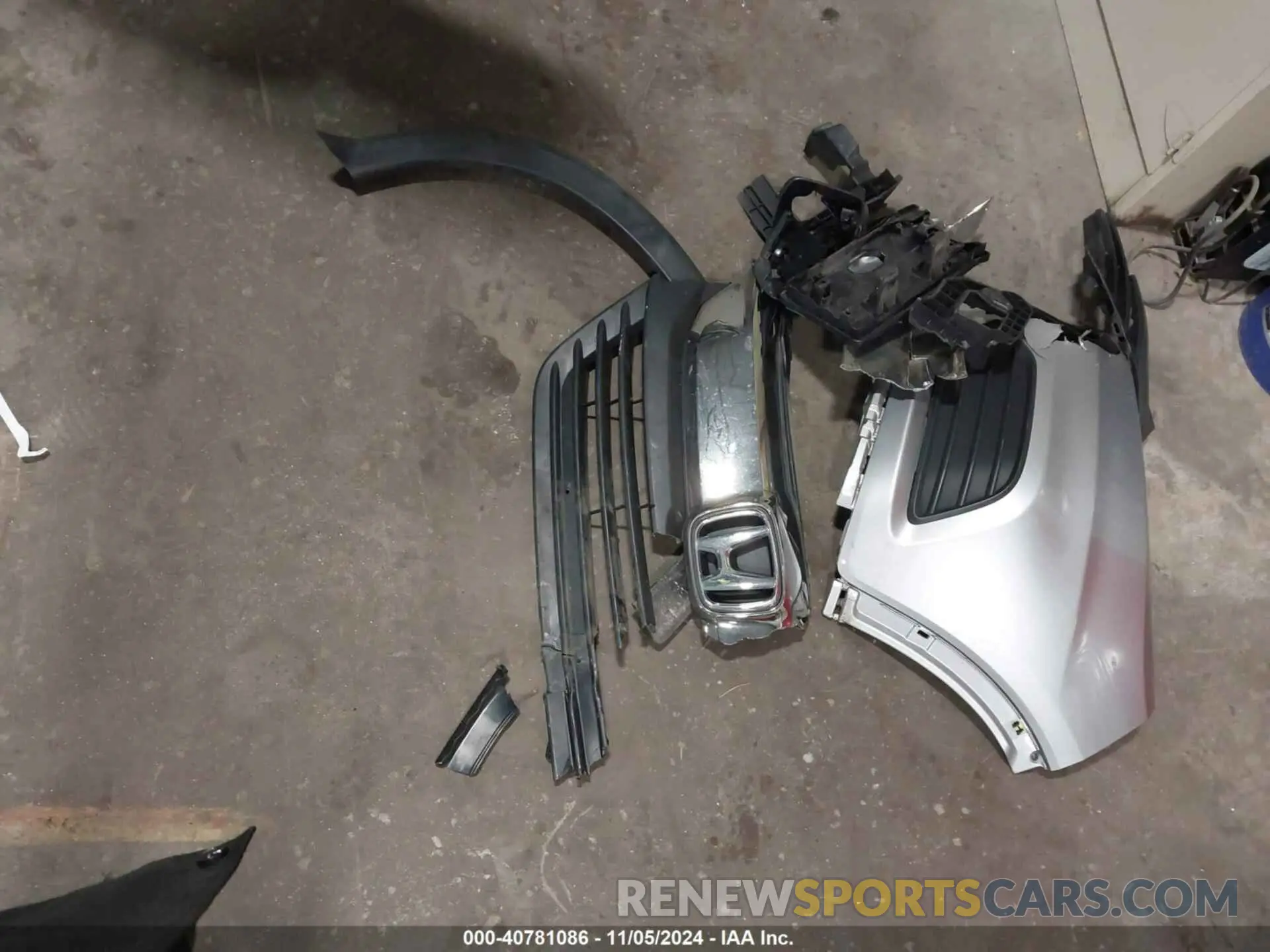 12 Photograph of a damaged car 3CZRU6H36KG731067 HONDA HR-V 2019