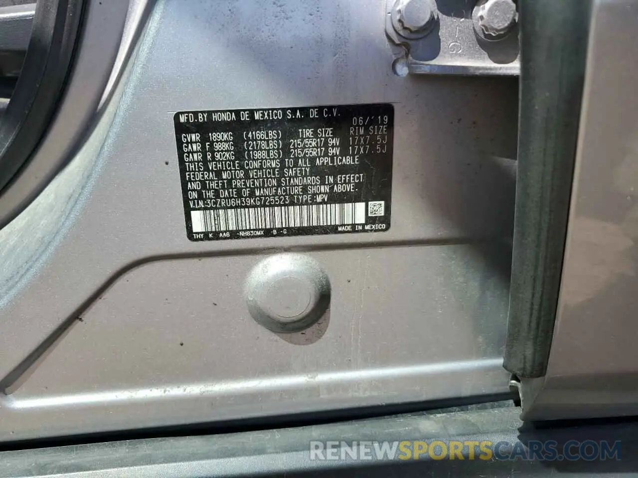 12 Photograph of a damaged car 3CZRU6H39KG725523 HONDA HR-V 2019