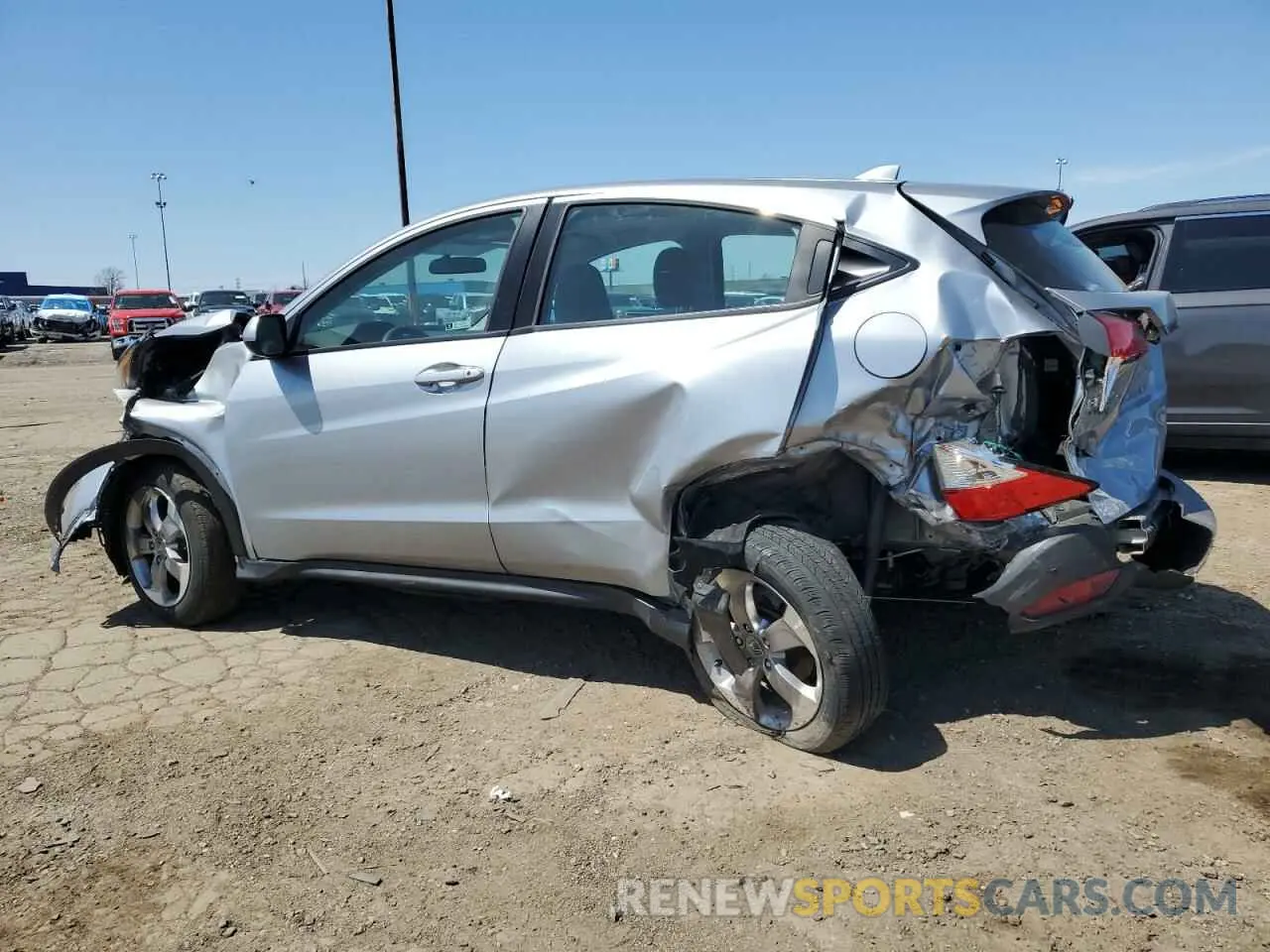 2 Photograph of a damaged car 3CZRU6H39KG725523 HONDA HR-V 2019