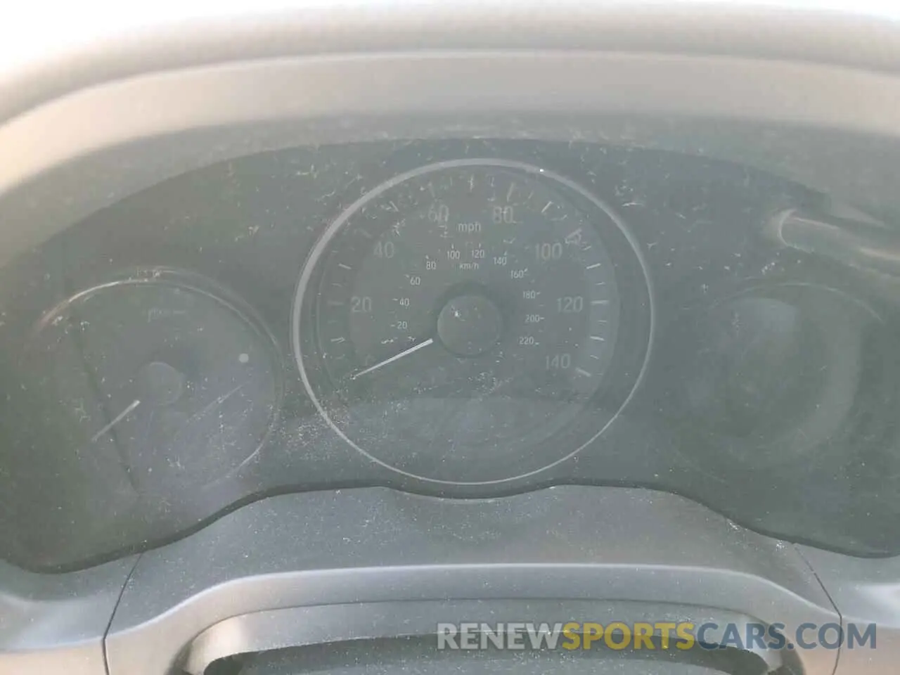 9 Photograph of a damaged car 3CZRU6H39KG725523 HONDA HR-V 2019