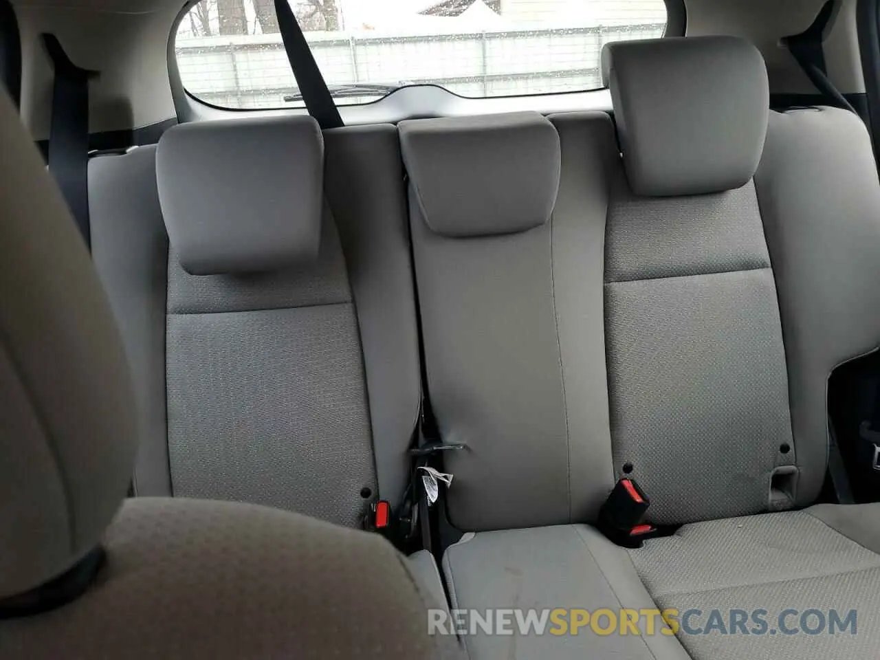10 Photograph of a damaged car 3CZRU6H3XKG731024 HONDA HR-V 2019
